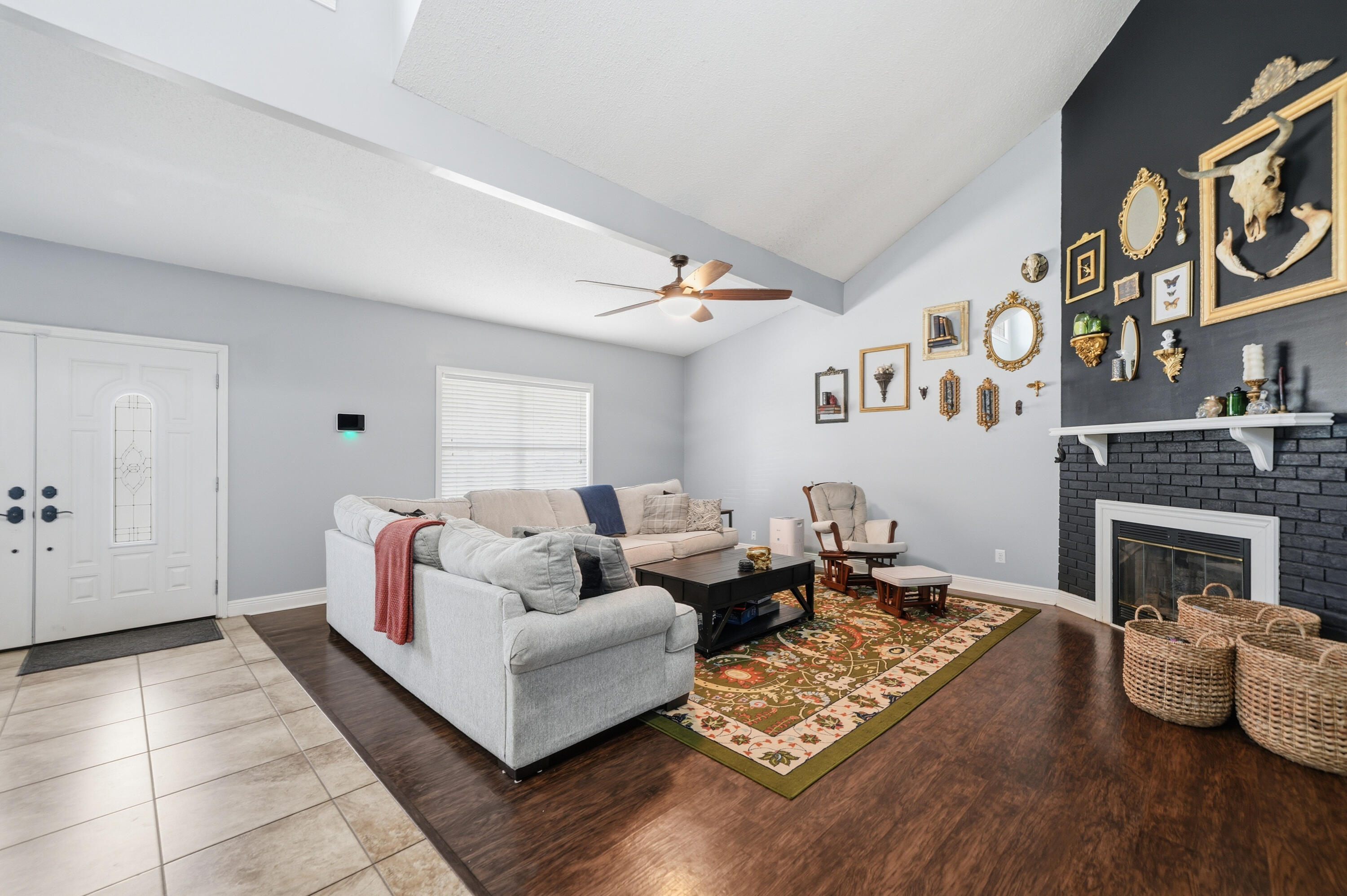 5823 Pinecrest Road