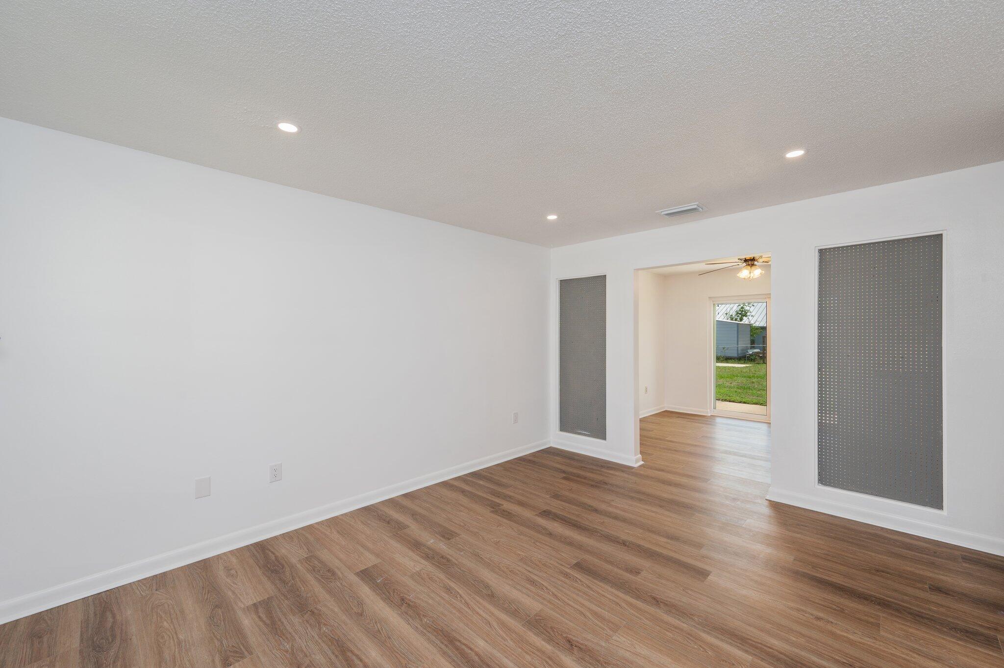 SHERRY PARK - Residential Lease