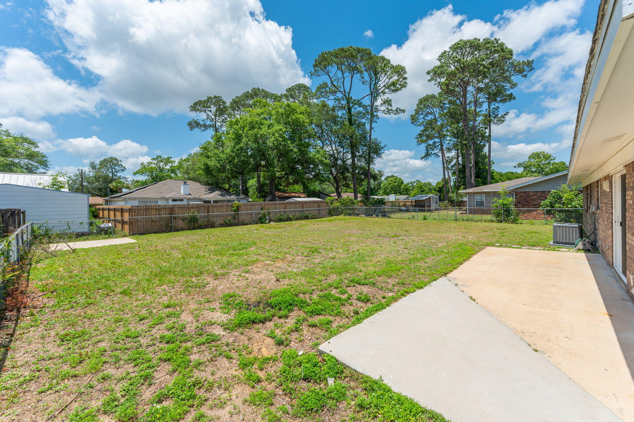 SHERRY PARK - Residential Lease