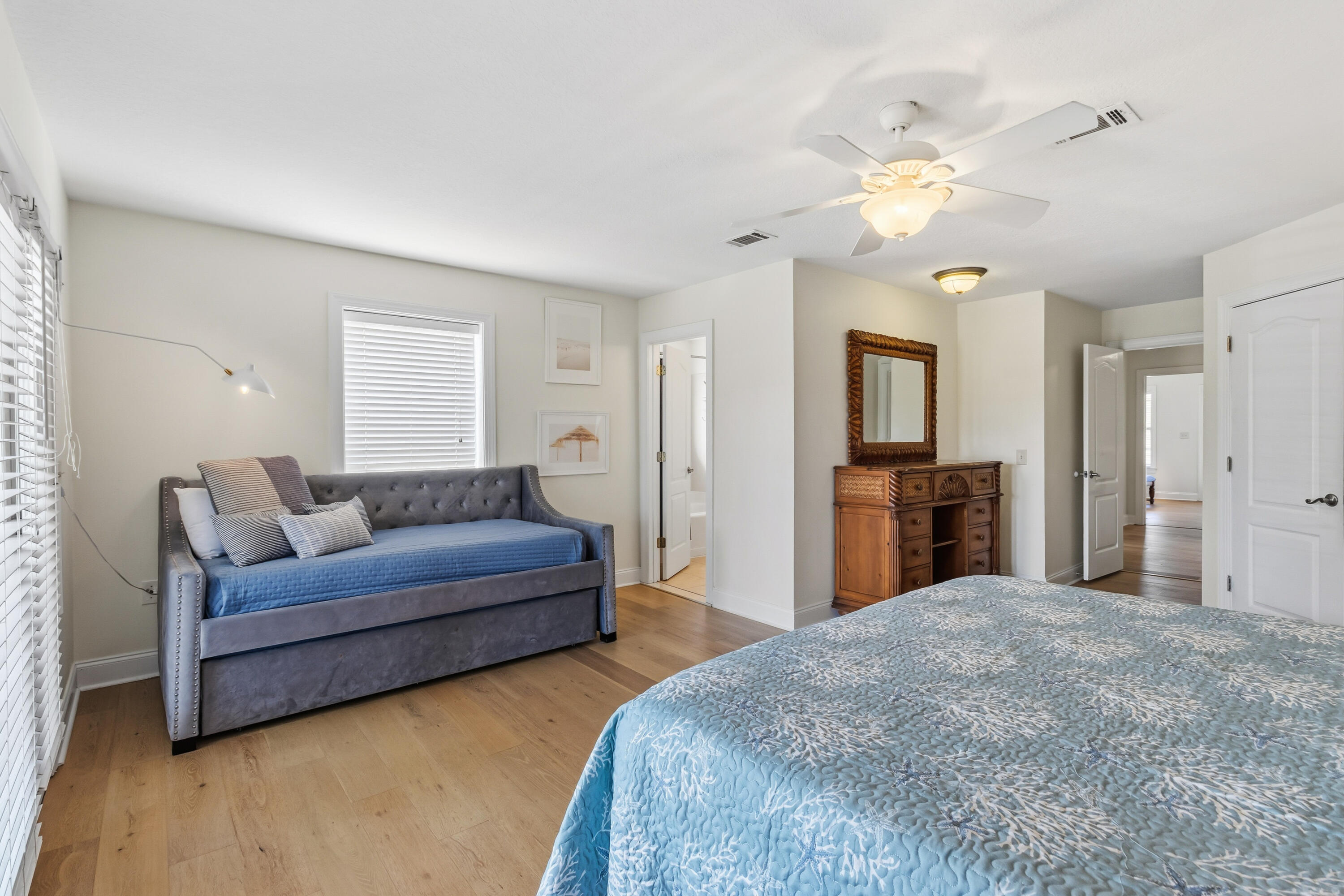 CRYSTAL BEACH - Residential