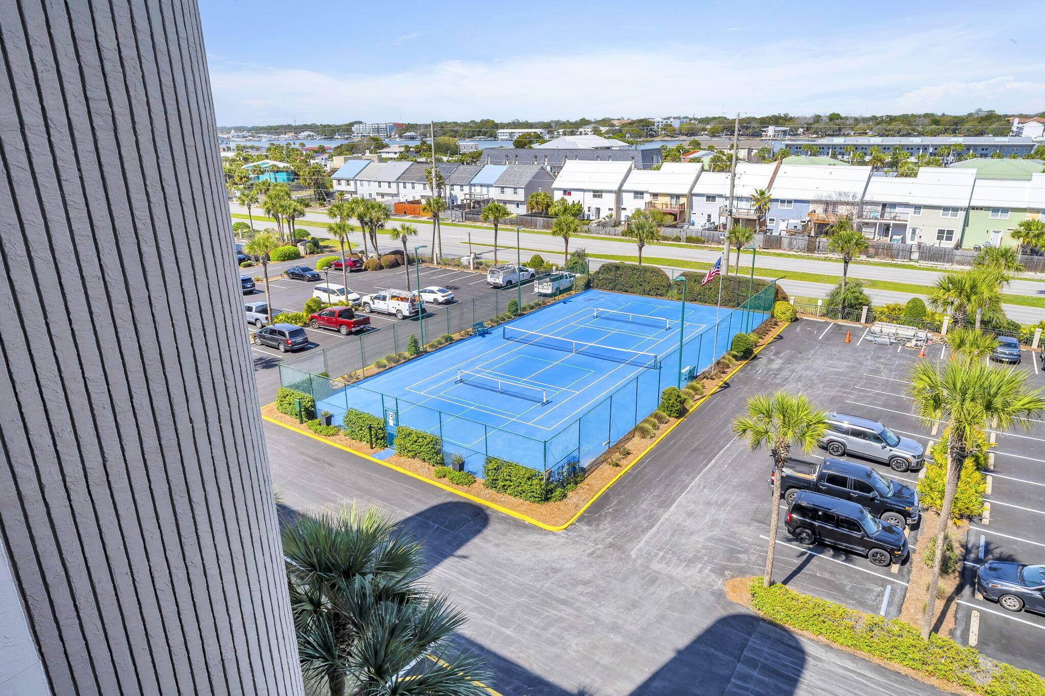 BREAKERS OF FWB PH 2 - Residential