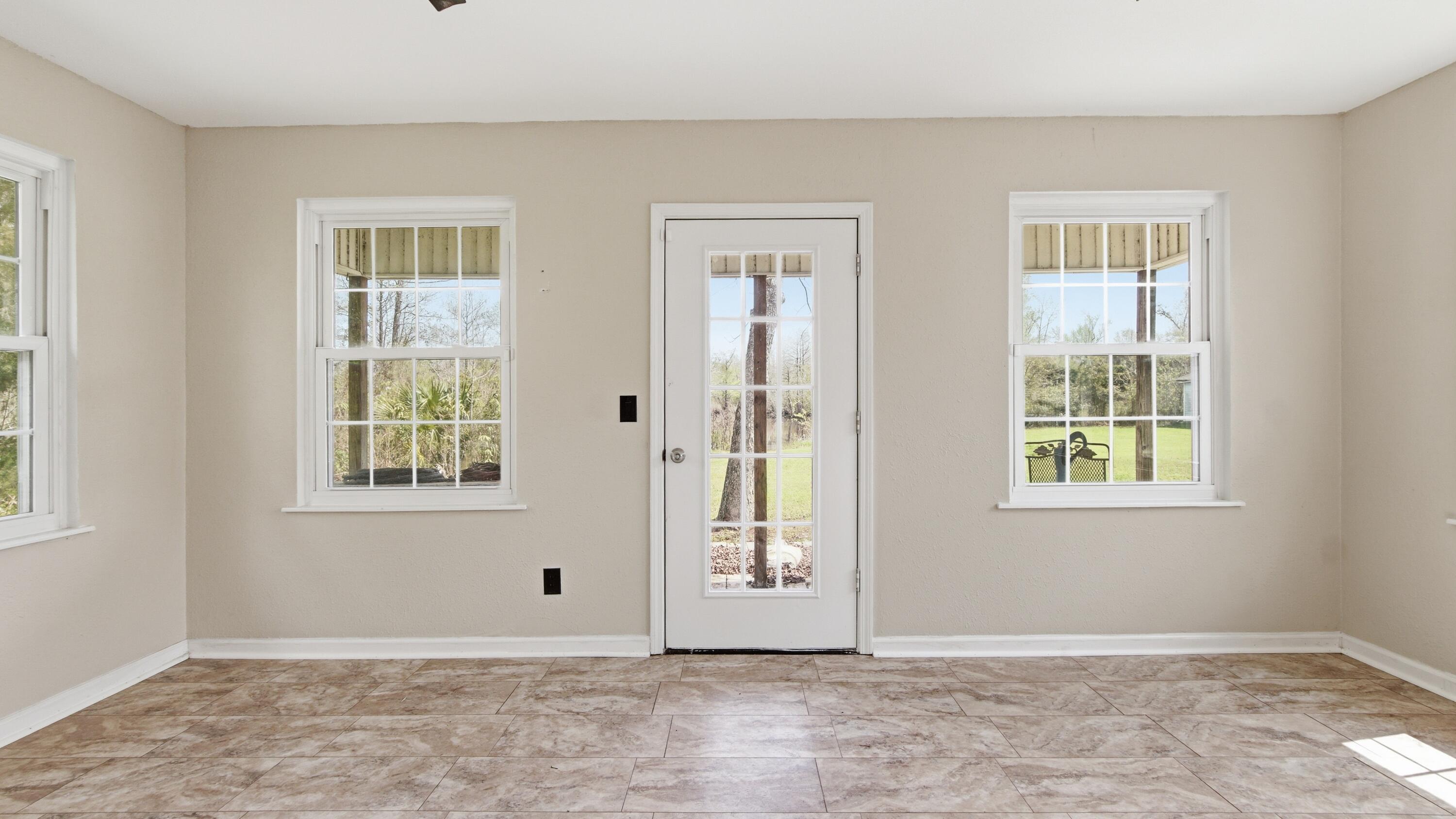 TIDEWATER ESTATES - Residential