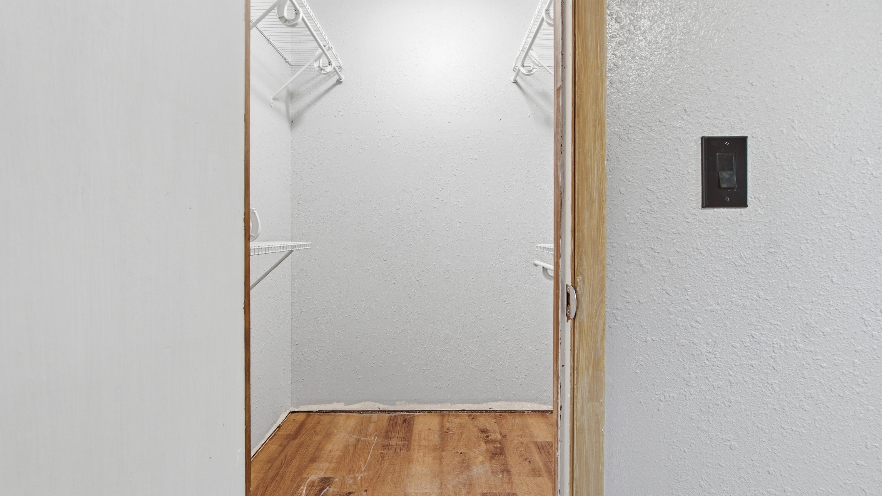 TIDEWATER ESTATES - Residential