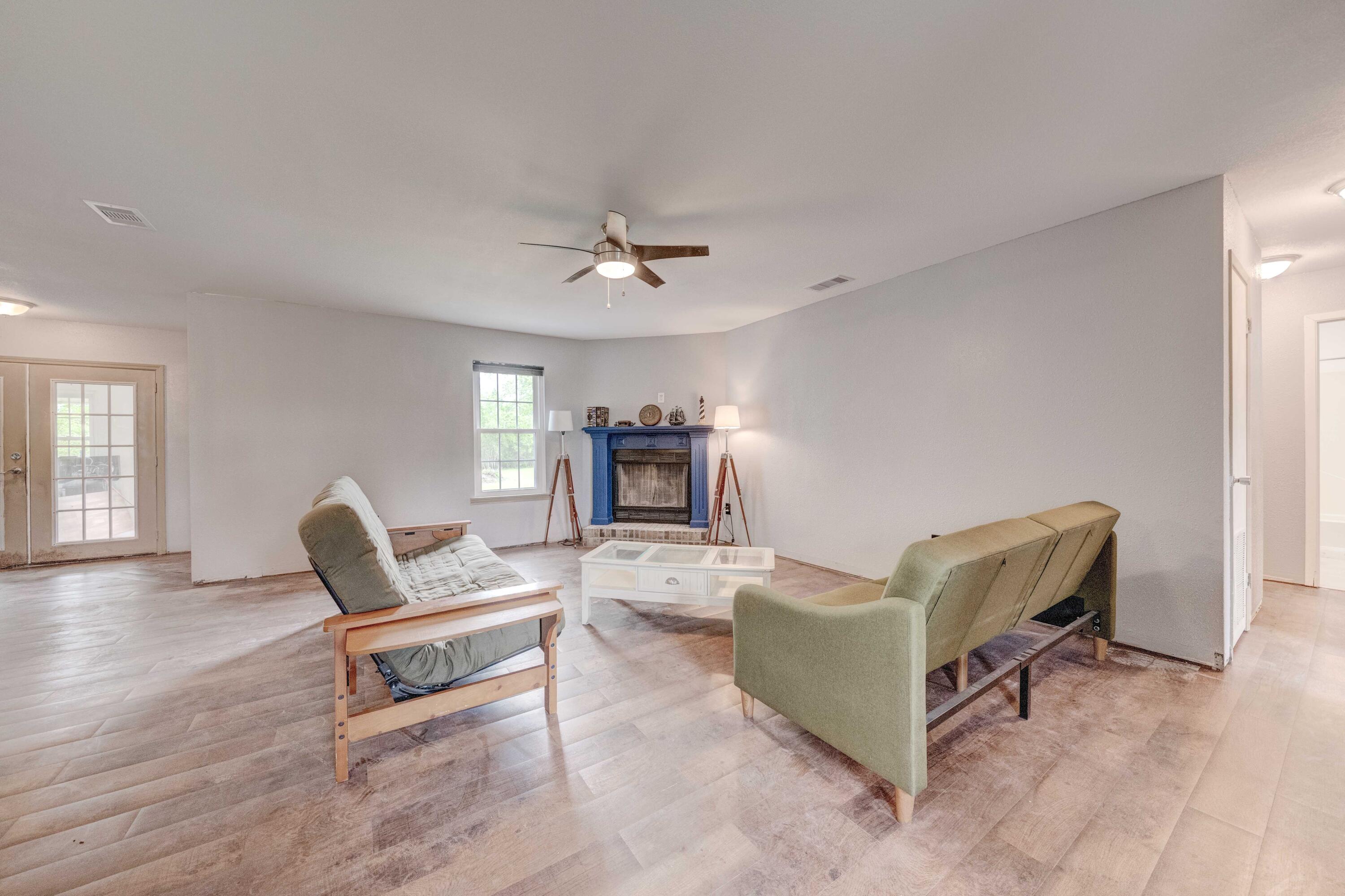 TIDEWATER ESTATES - Residential