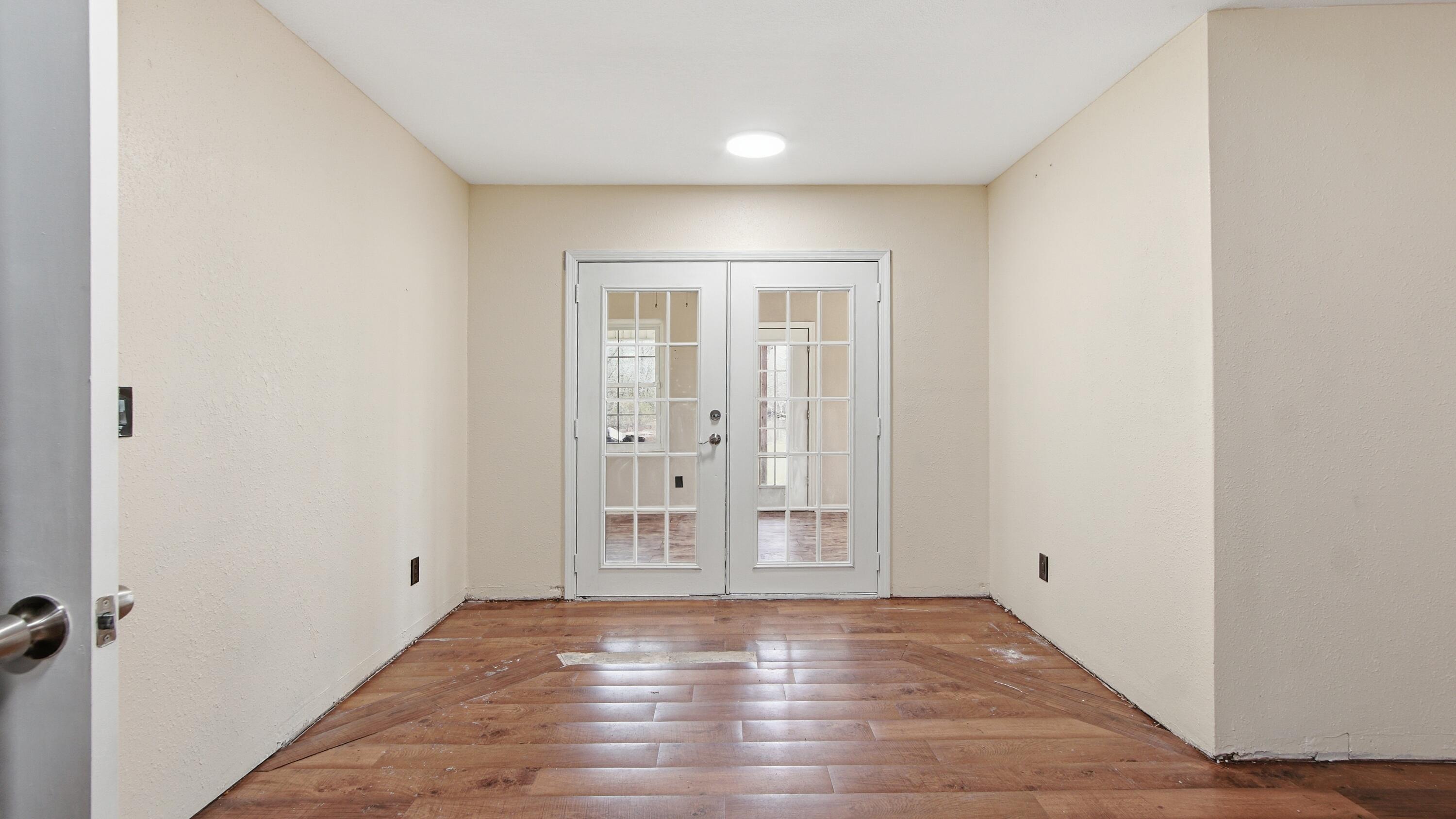 TIDEWATER ESTATES - Residential