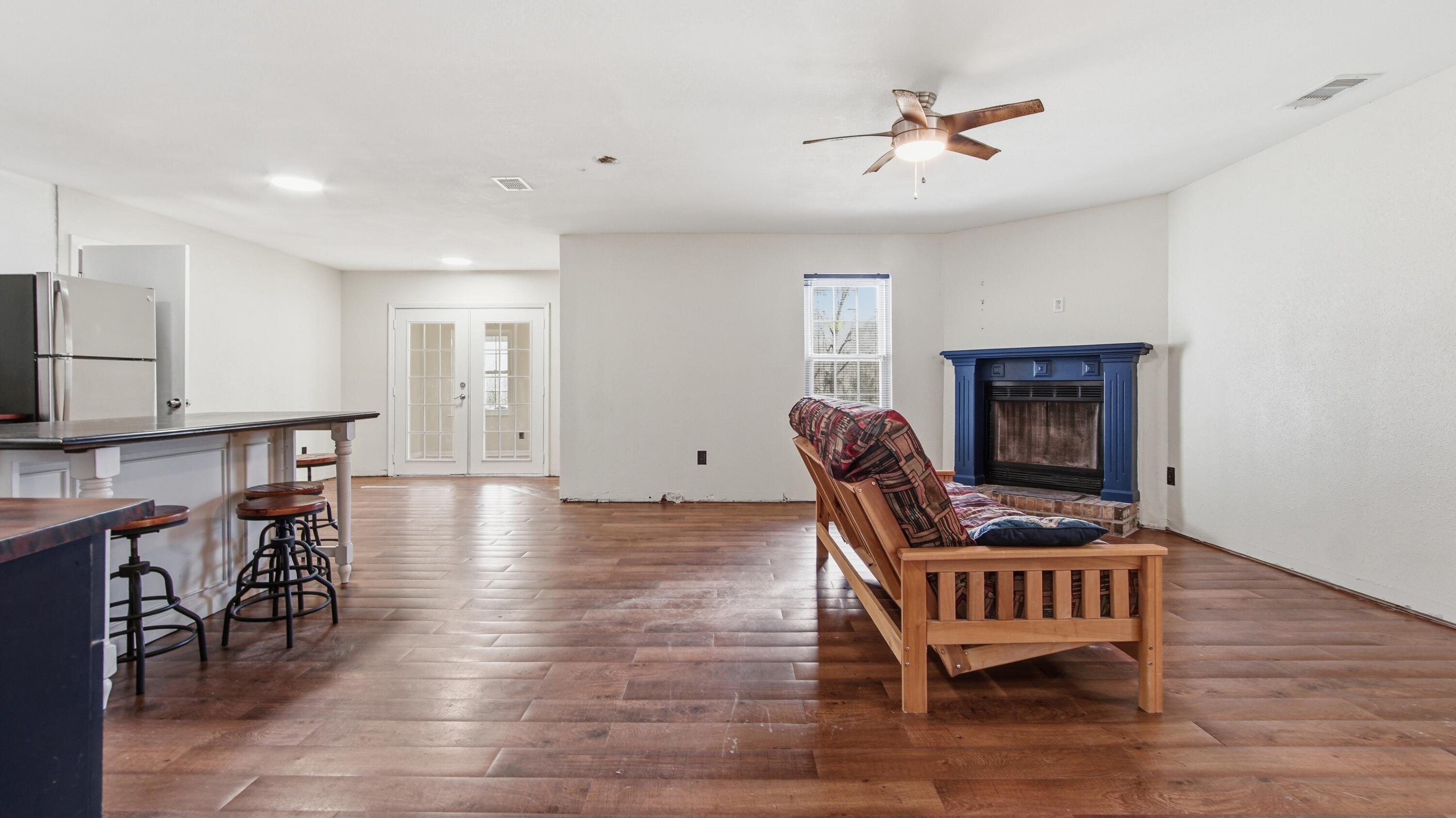 TIDEWATER ESTATES - Residential