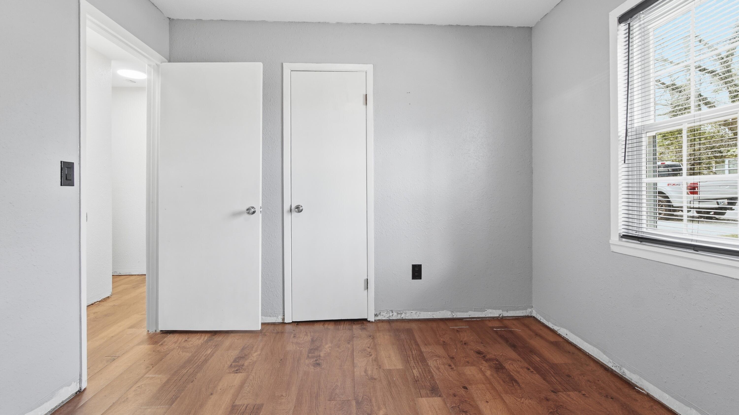 TIDEWATER ESTATES - Residential