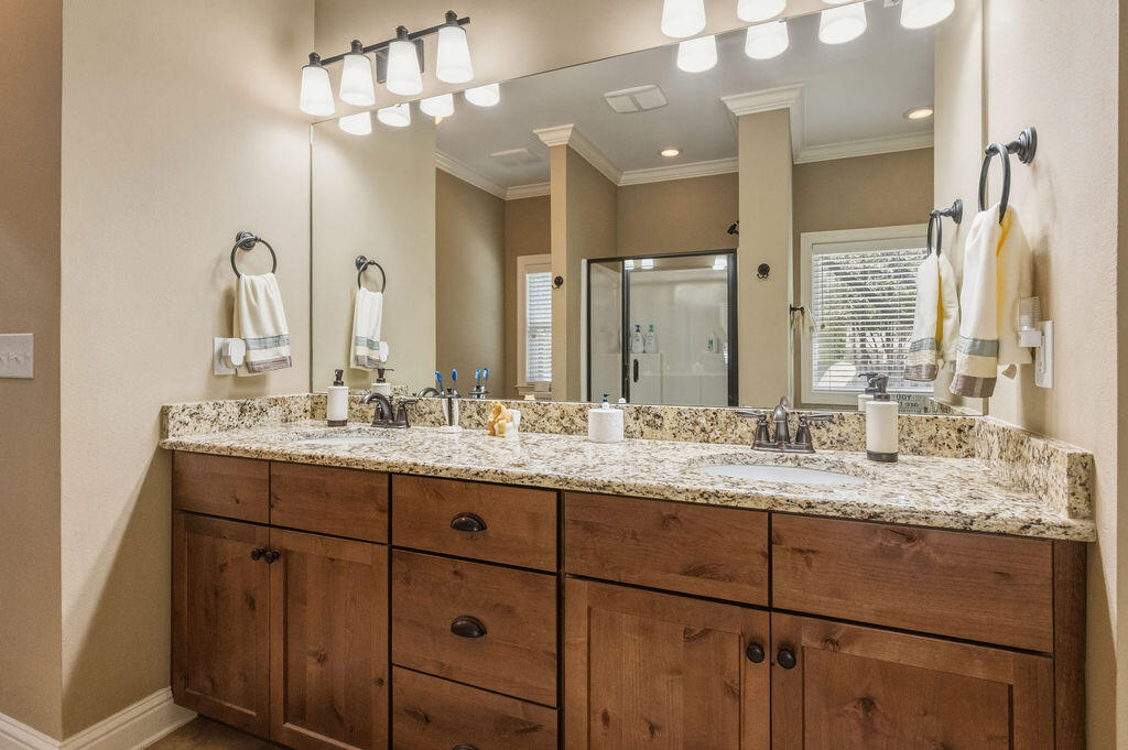 MILL CREEK FARMS - Residential