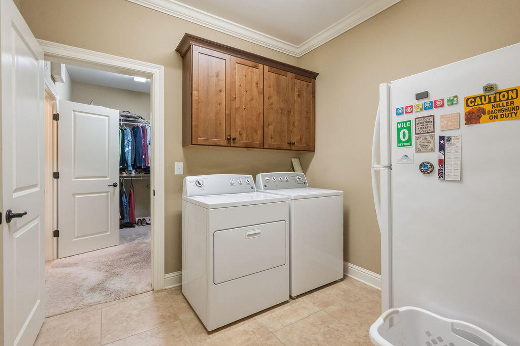 MILL CREEK FARMS - Residential