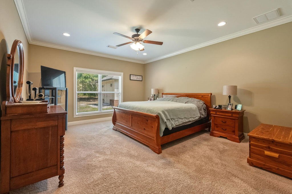 MILL CREEK FARMS - Residential