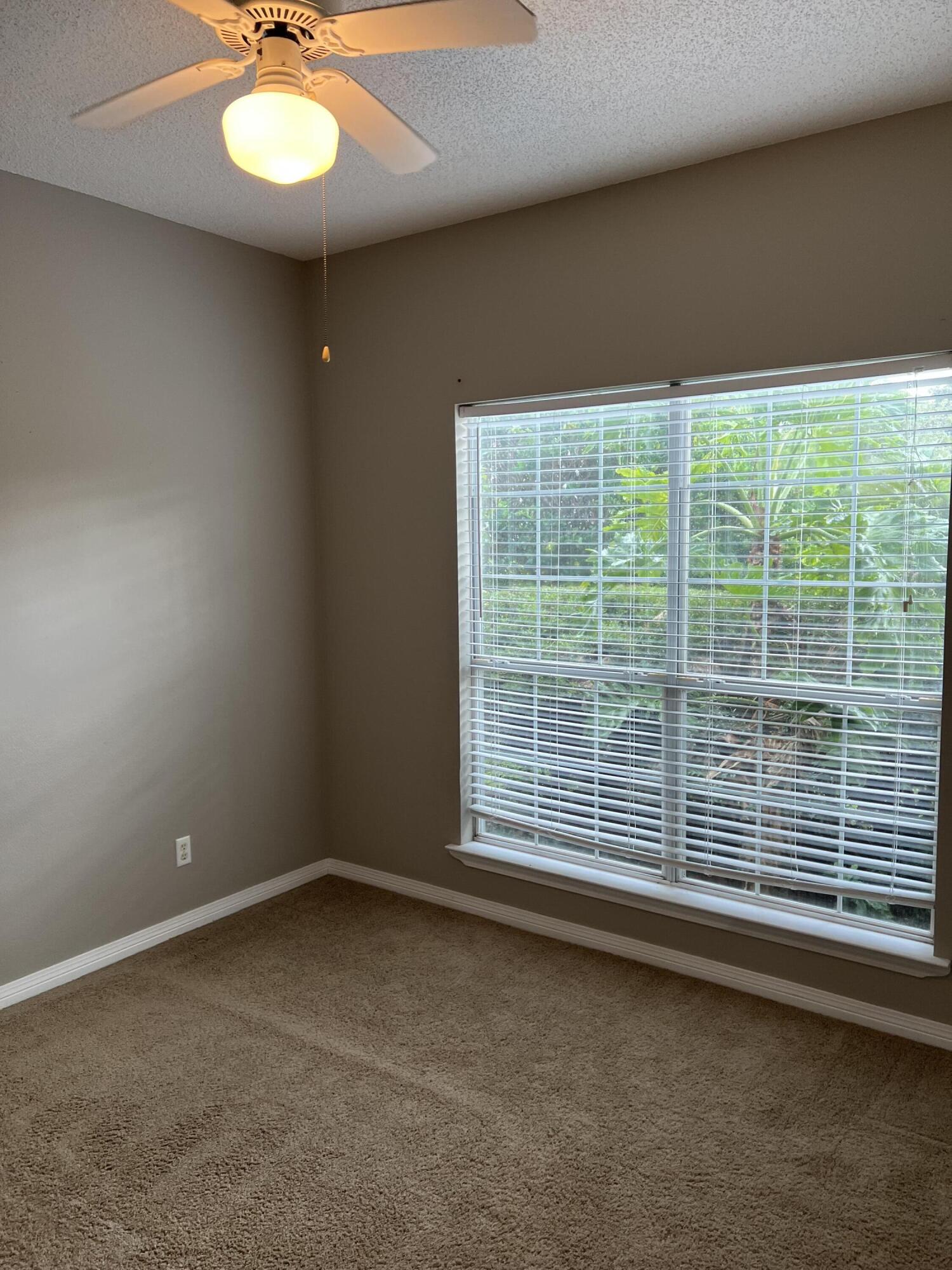 BAYSIDE - Residential Lease