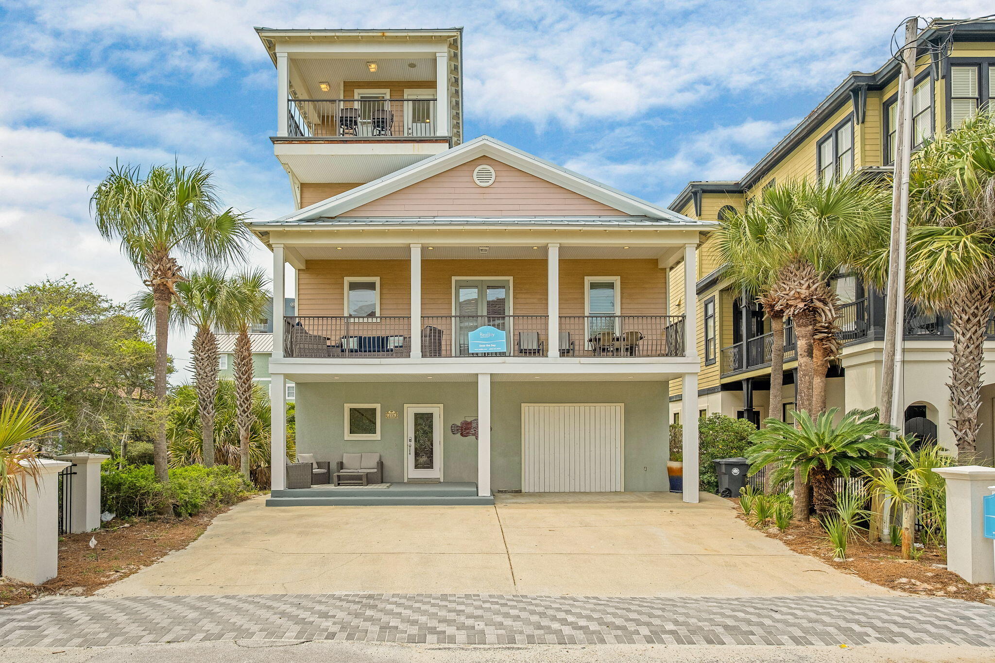 TANG-O-MAR S/D UNREC - Residential