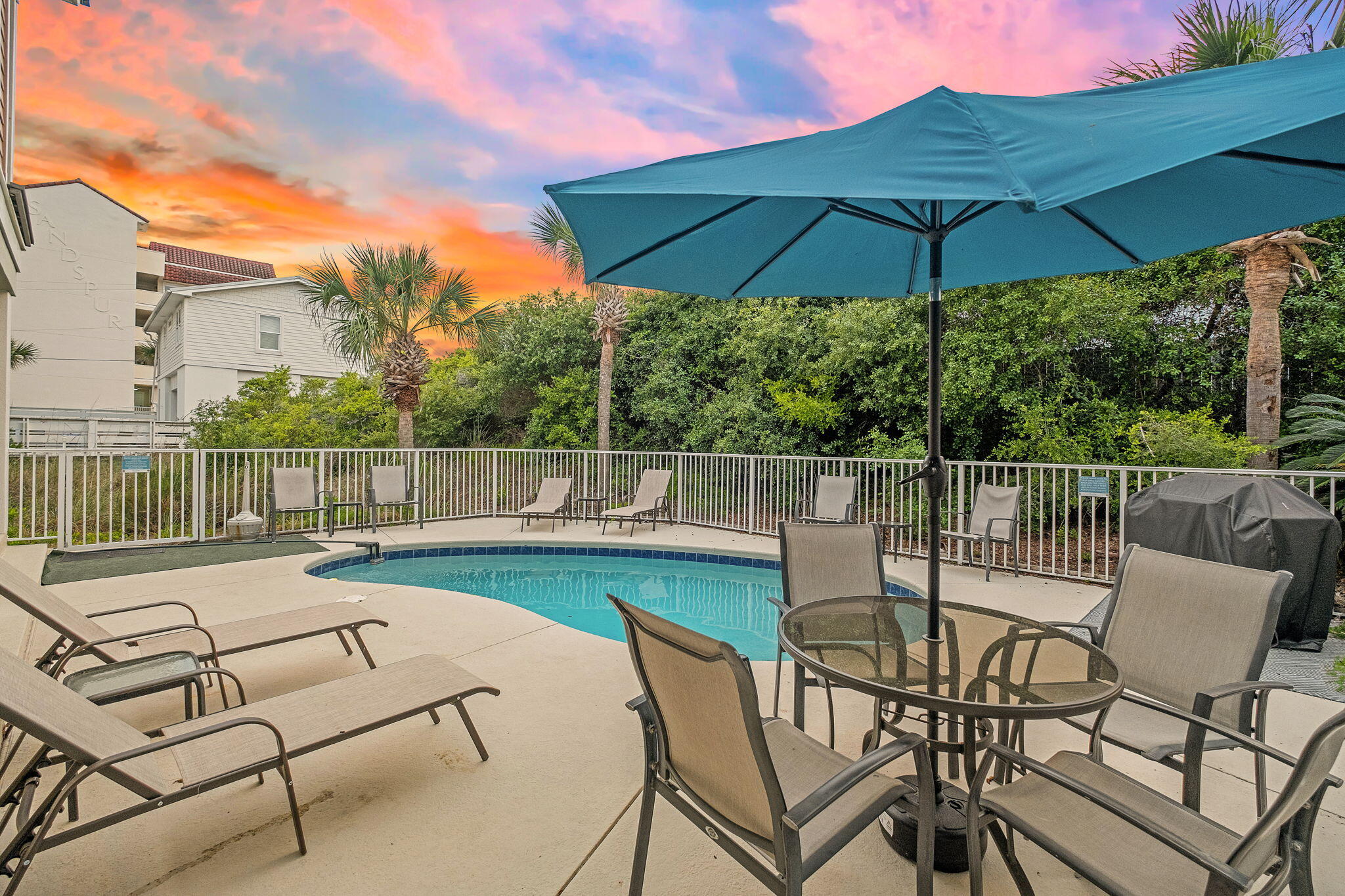 TANG-O-MAR S/D UNREC - Residential