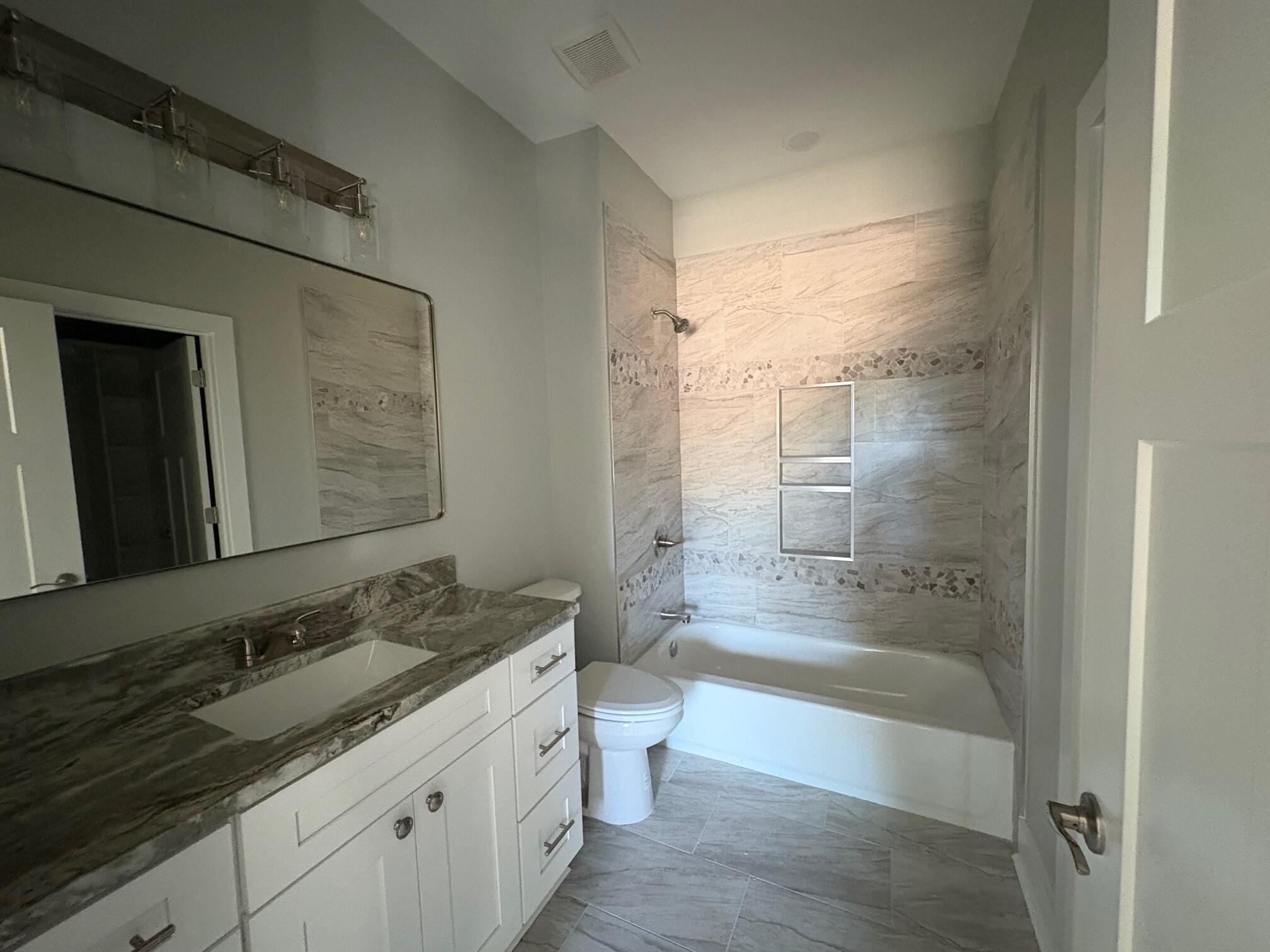 VILLA TASSO TOWN OF - Residential