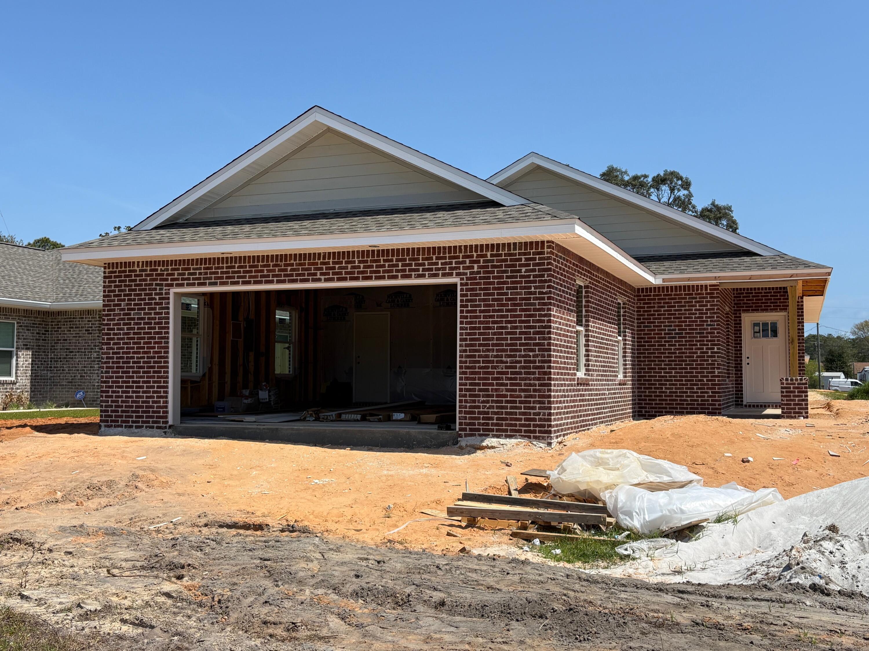 VILLA TASSO TOWN OF - Residential