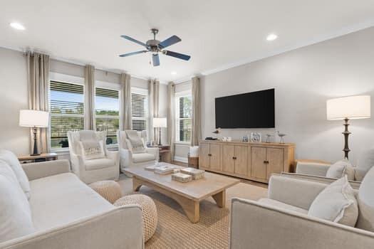 HAMMOCK BAY - Residential