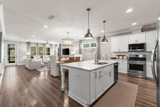 HAMMOCK BAY - Residential