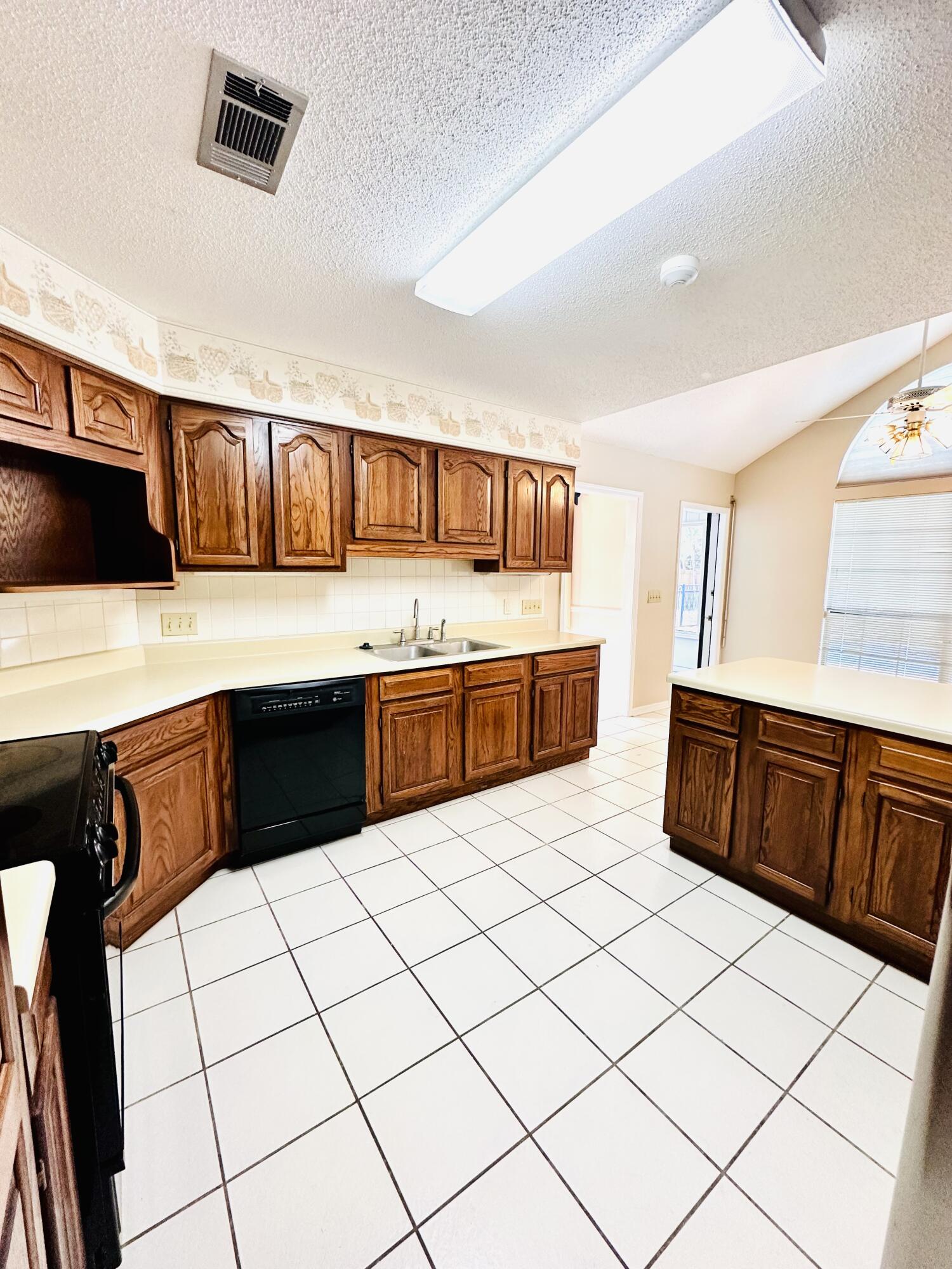 WOODLANDS PH 5 - Residential