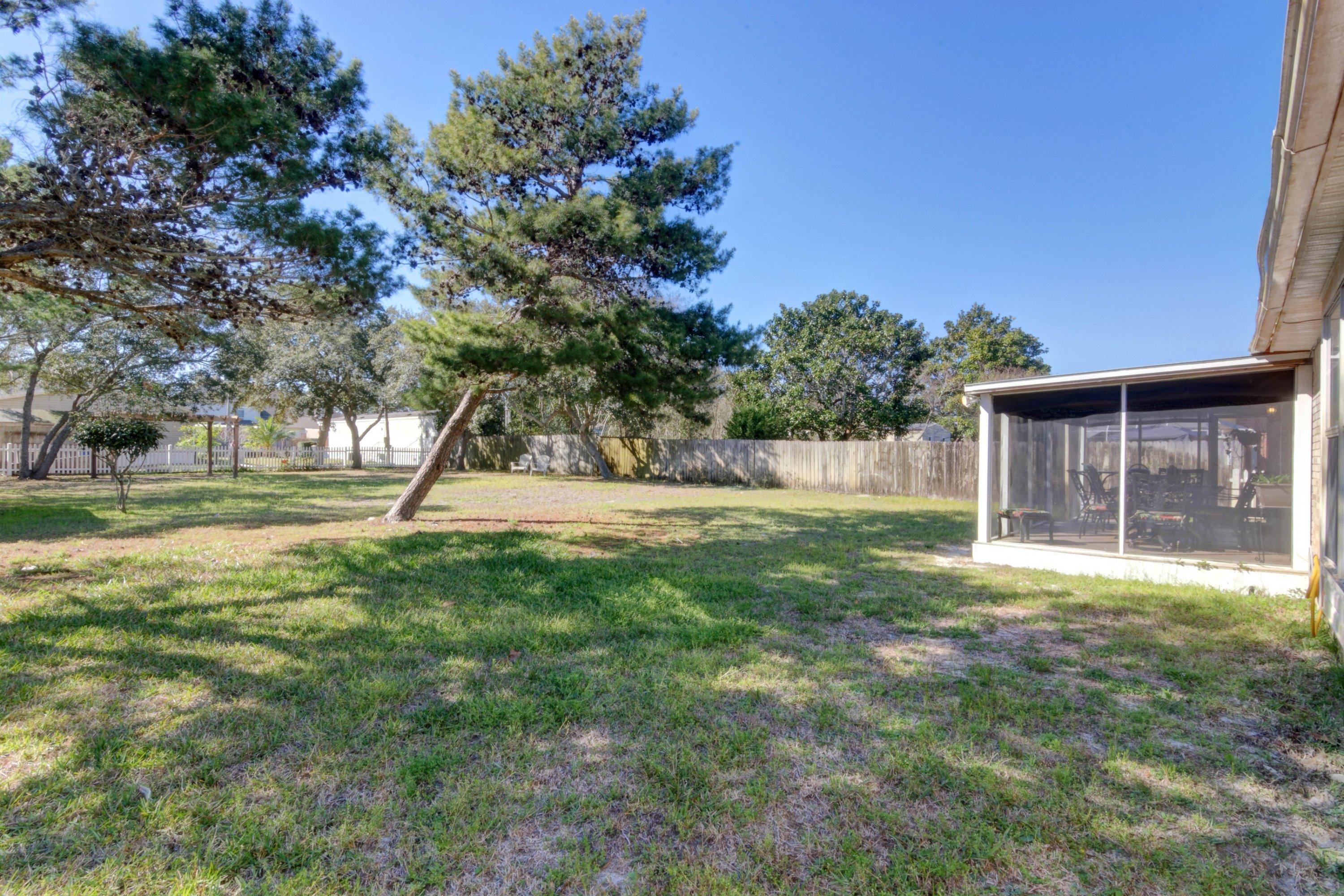 LEGEND COVE - Residential