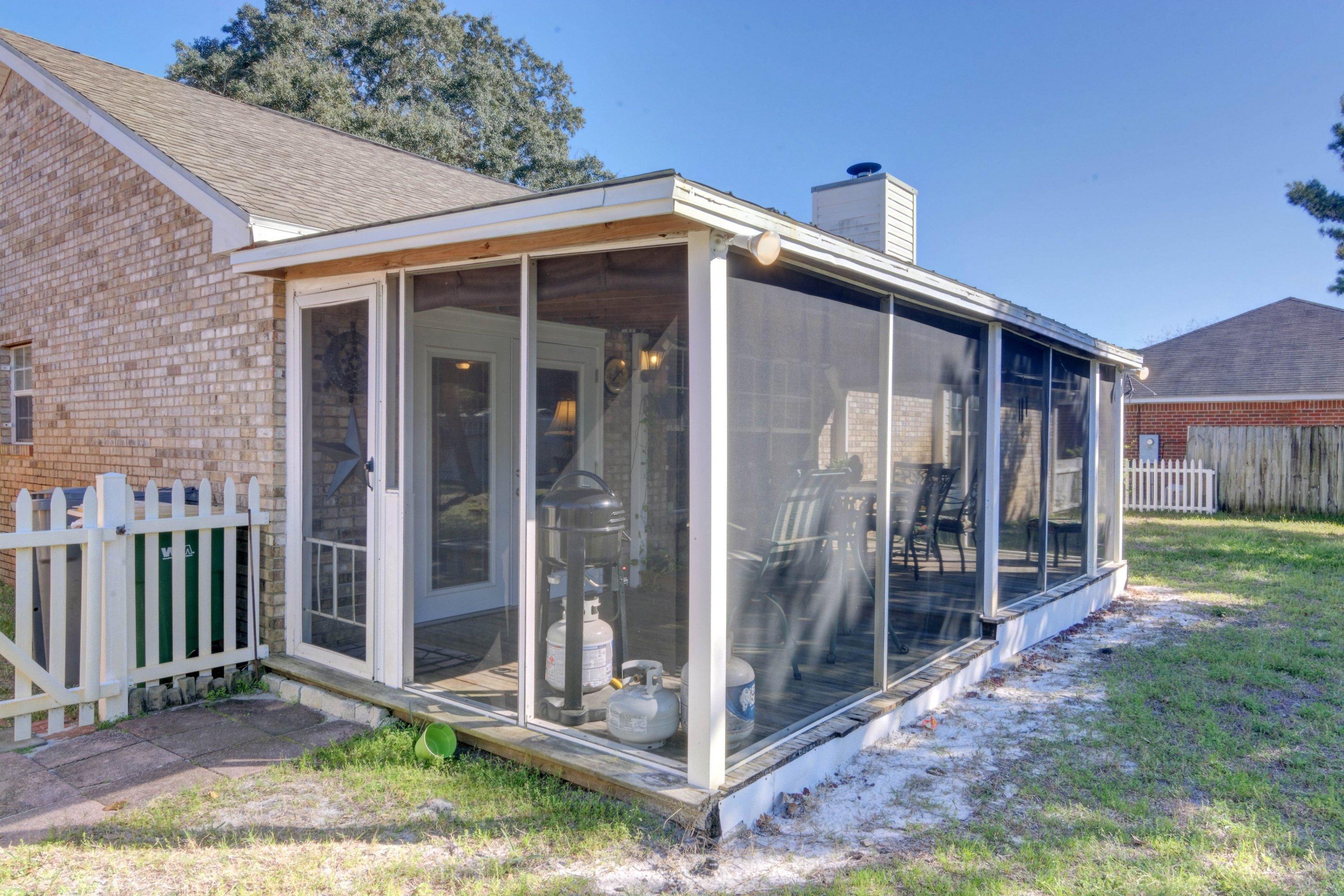 LEGEND COVE - Residential