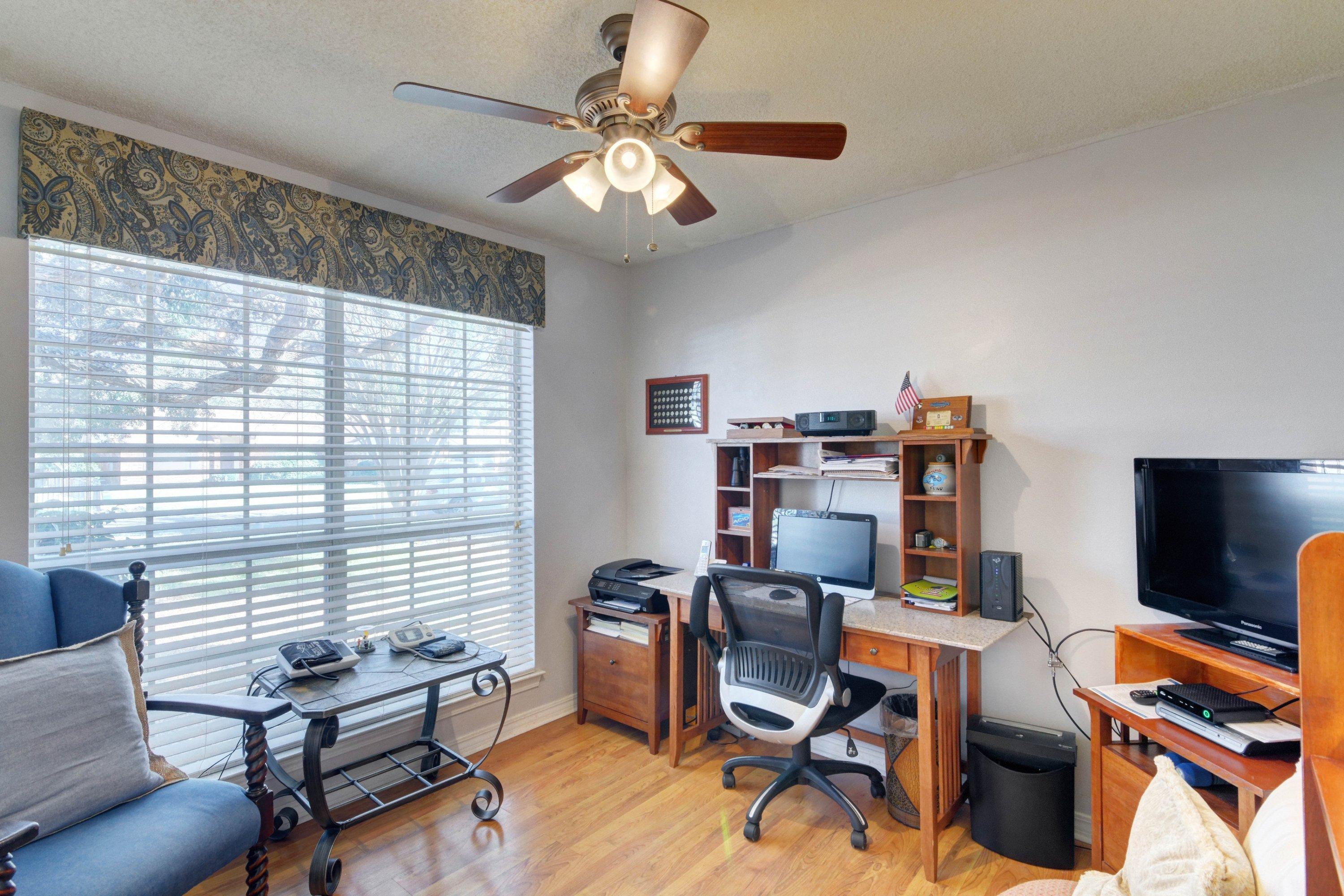 LEGEND COVE - Residential