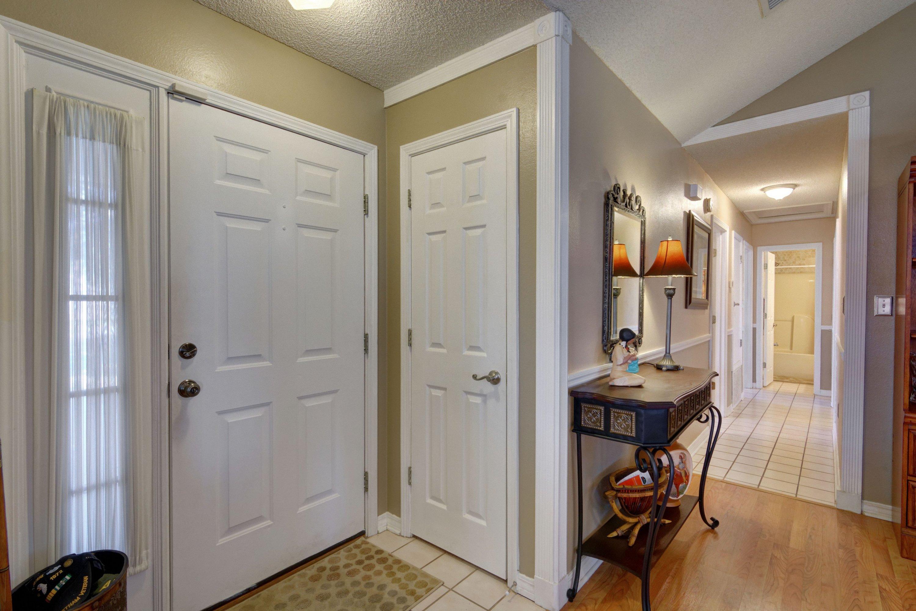 LEGEND COVE - Residential