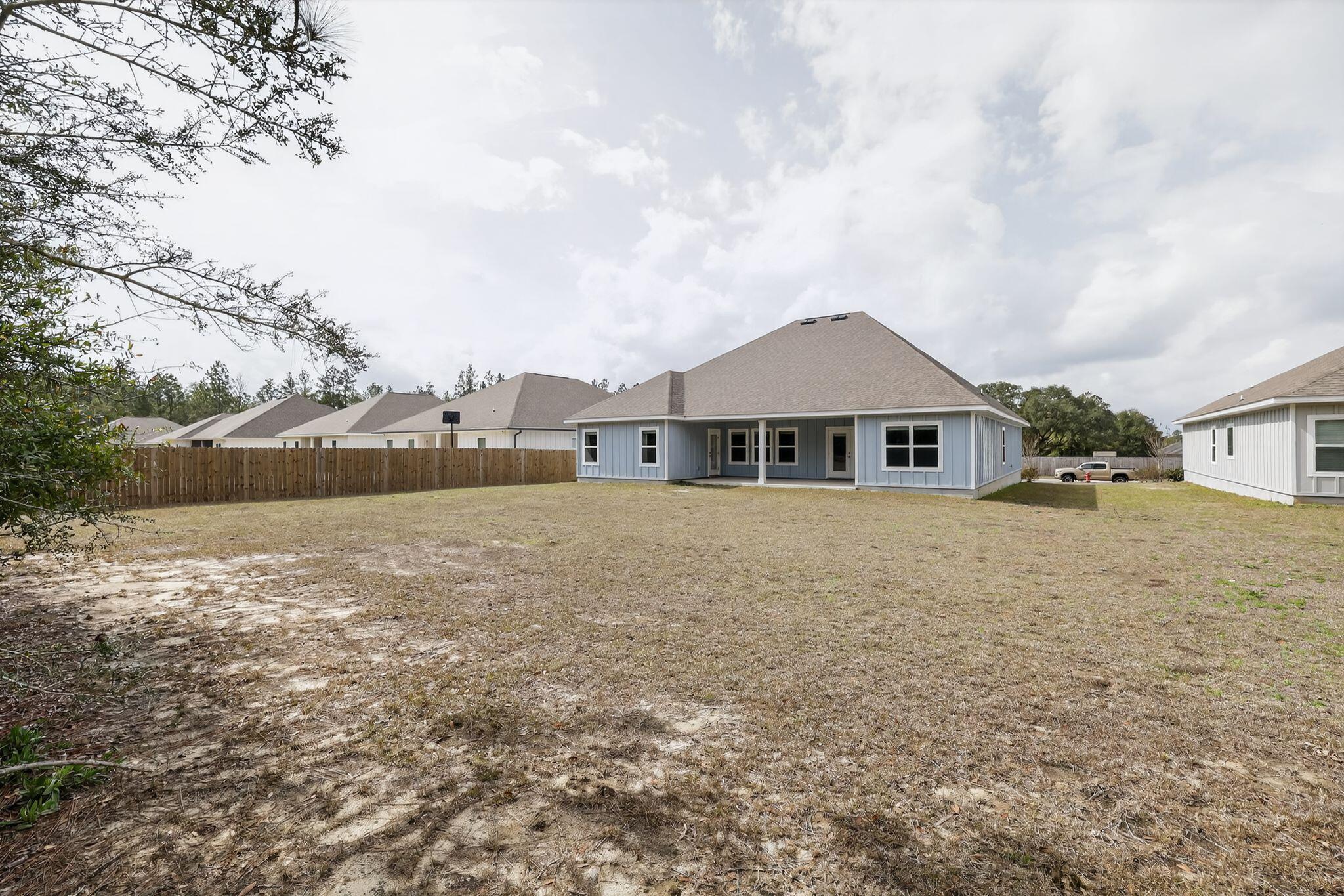 HILLWOOD ESTATES - Residential