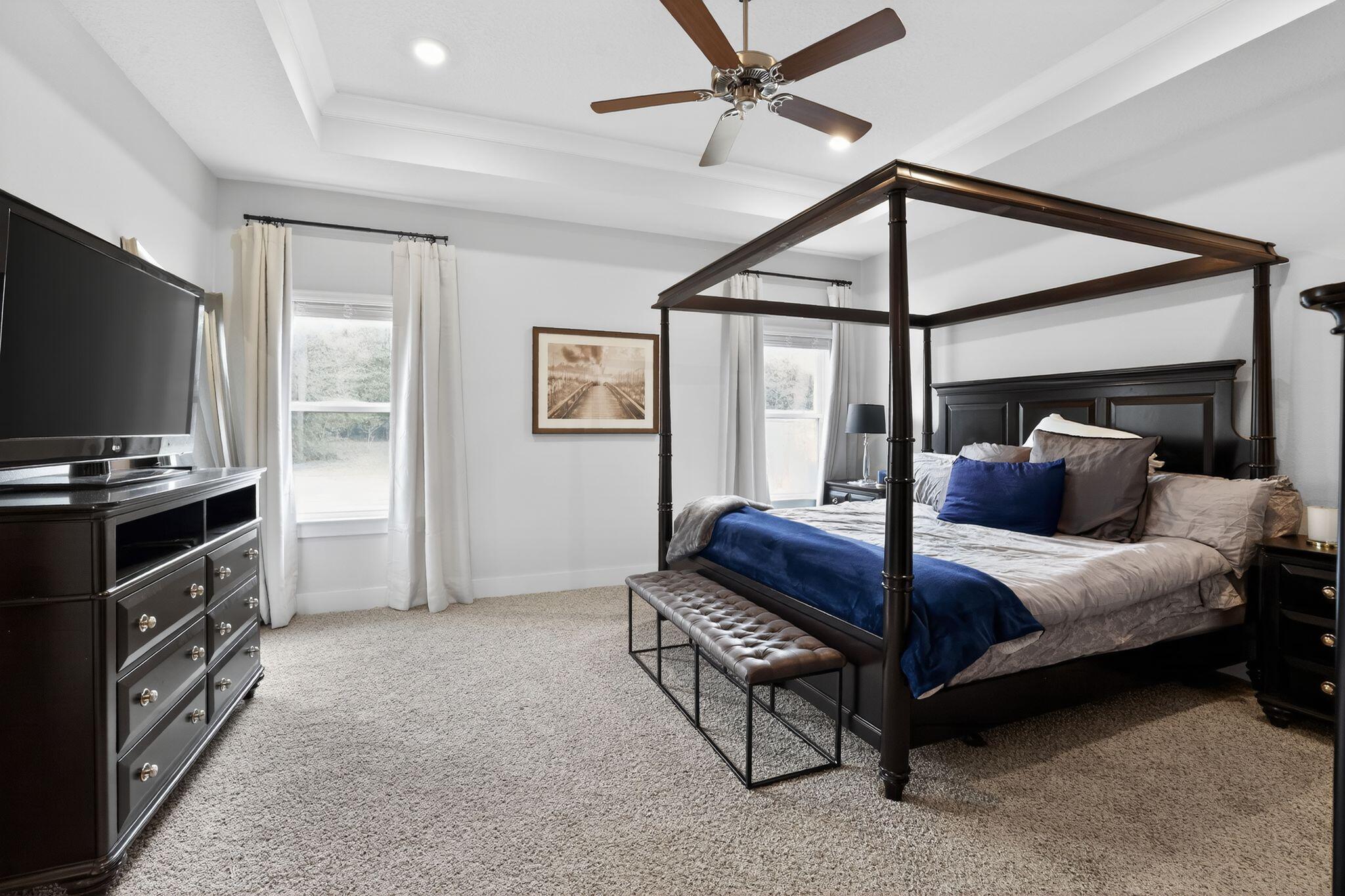 HILLWOOD ESTATES - Residential