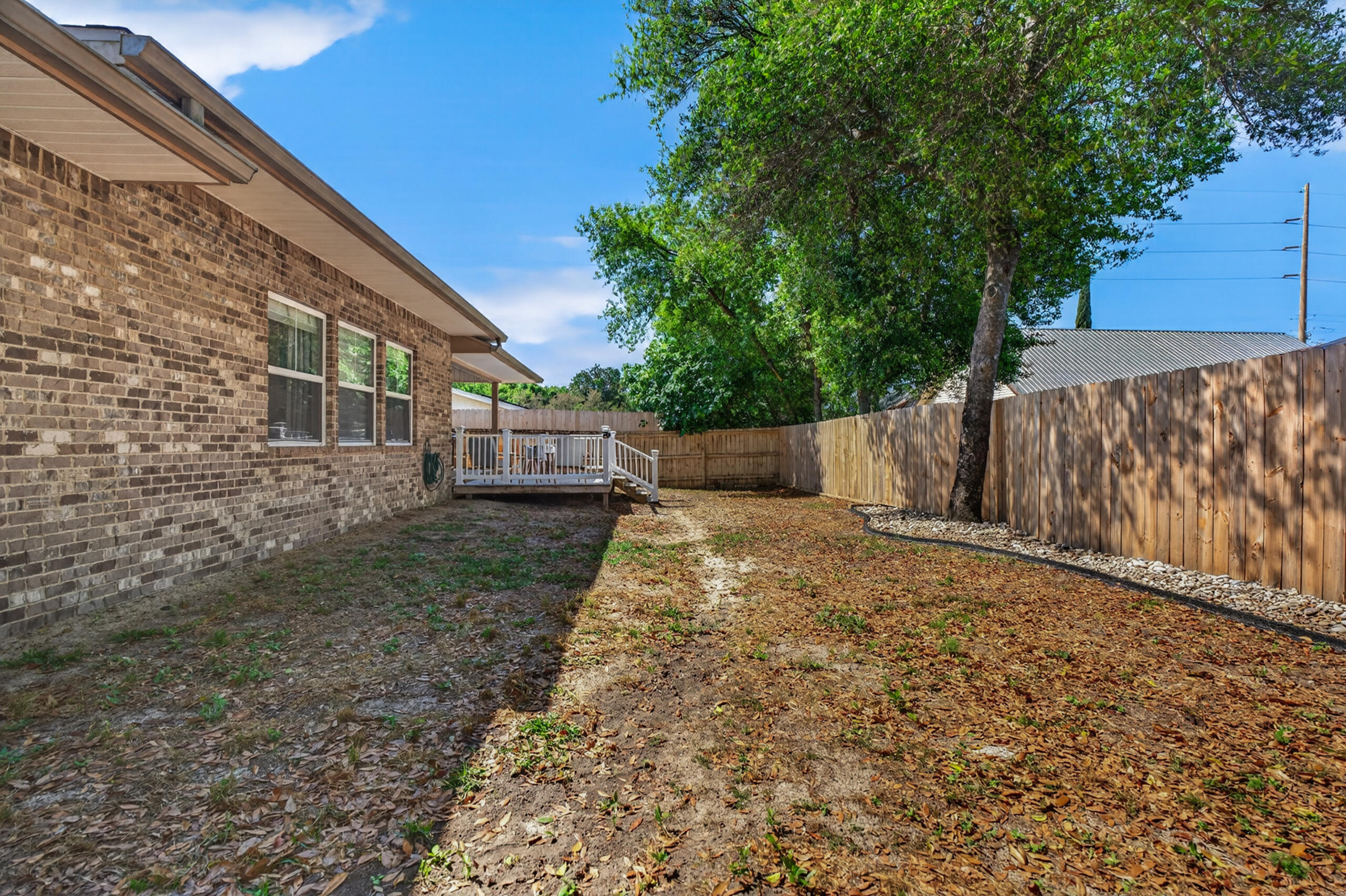 COLONIAL HEIGHTS - Residential