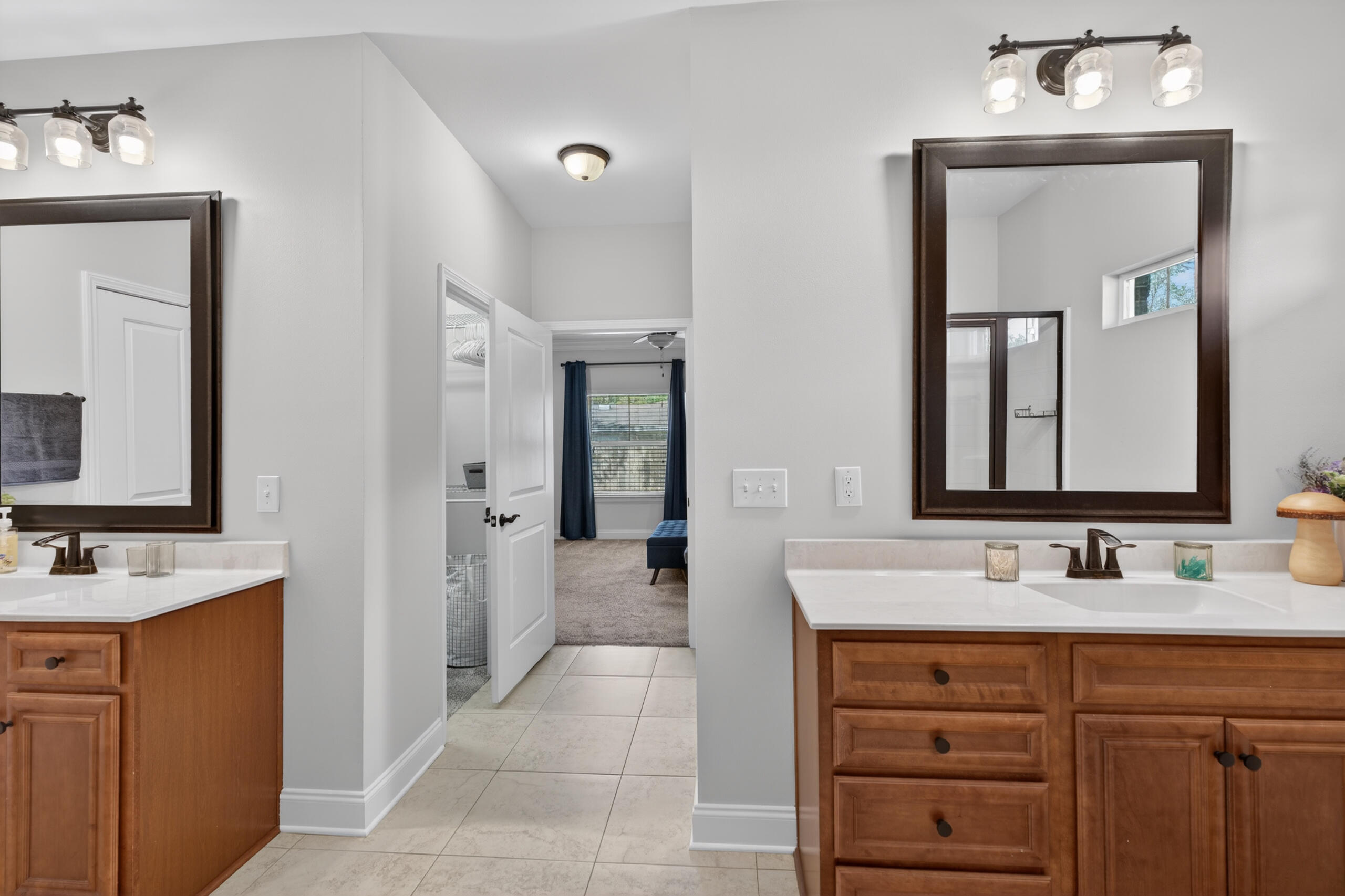 COLONIAL HEIGHTS - Residential