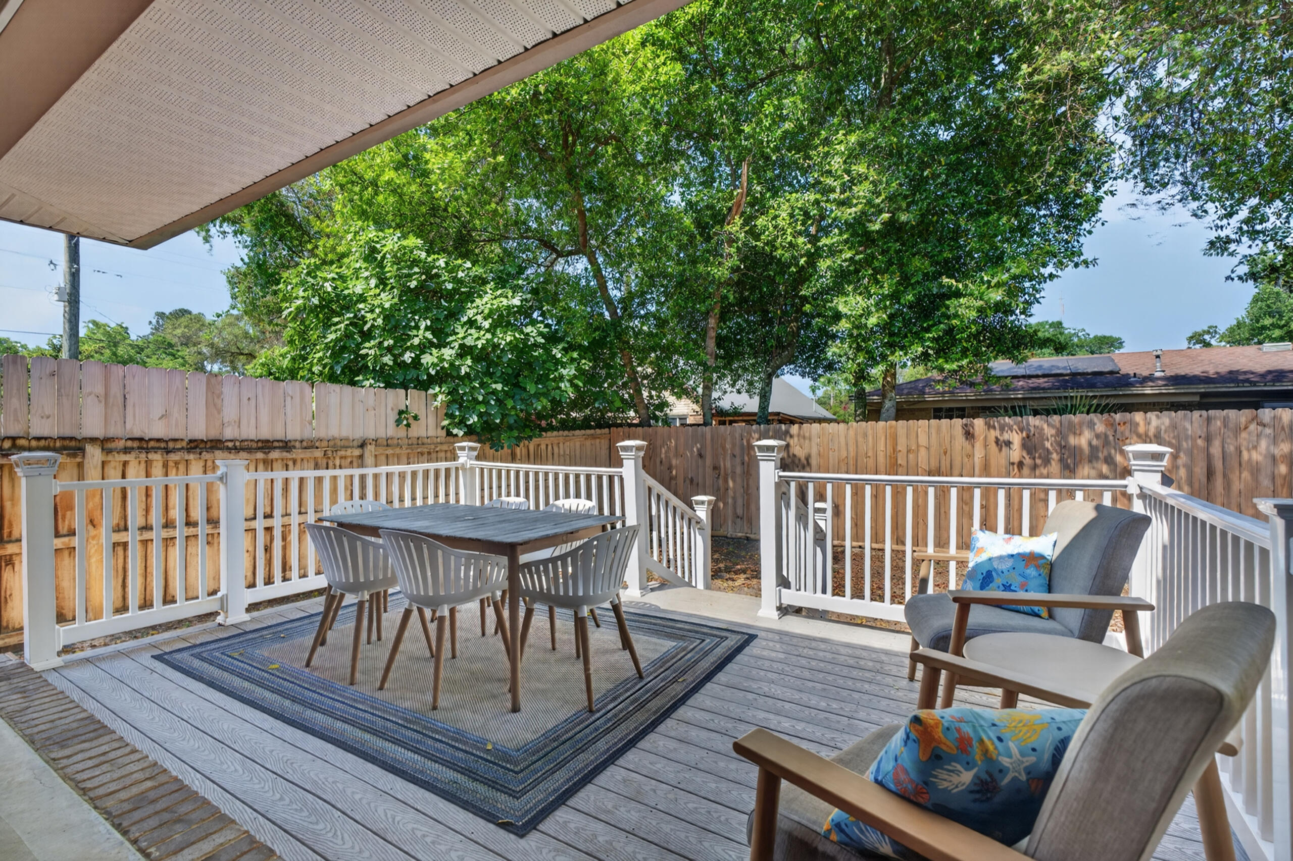 COLONIAL HEIGHTS - Residential