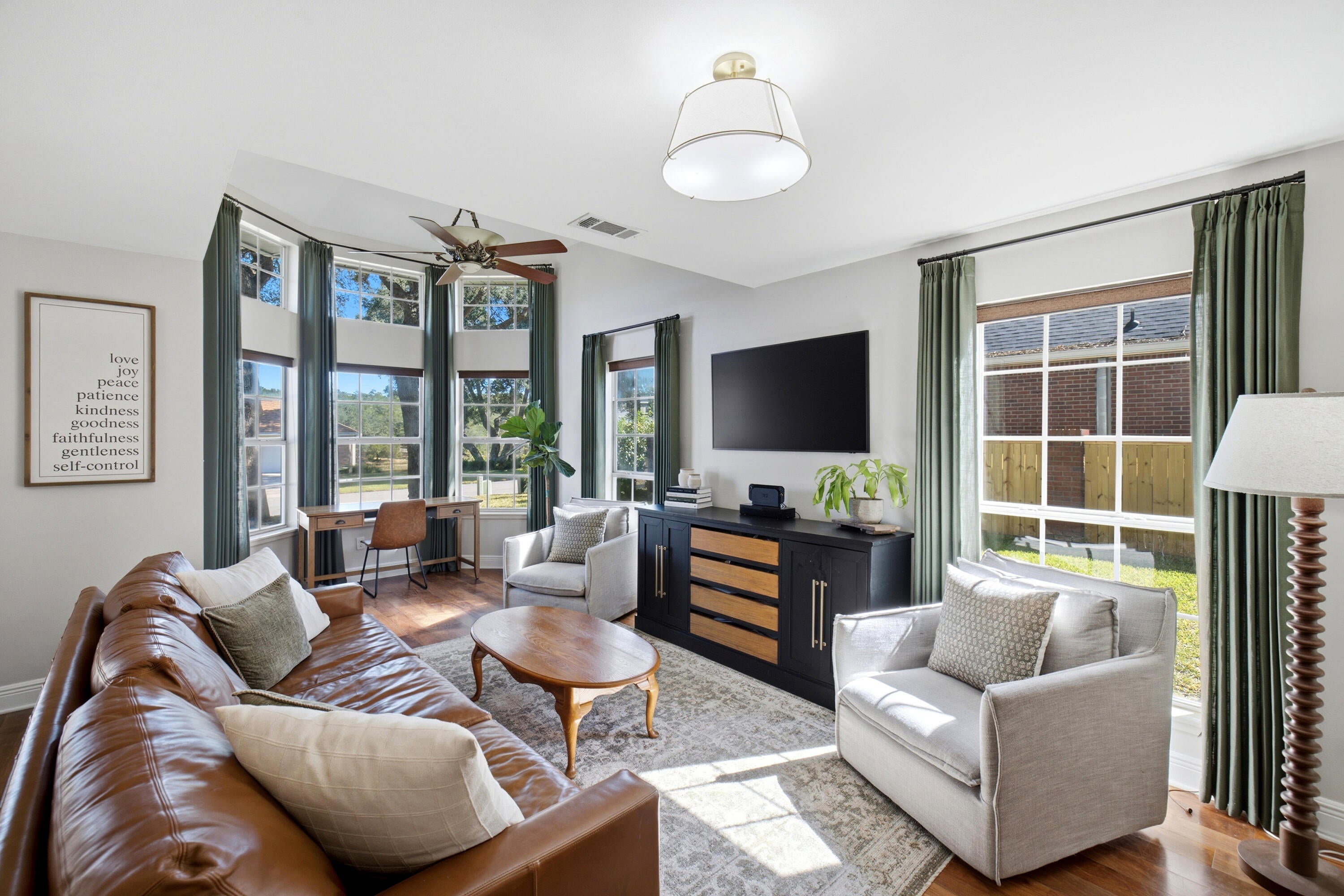 1702 Dellmont Cove