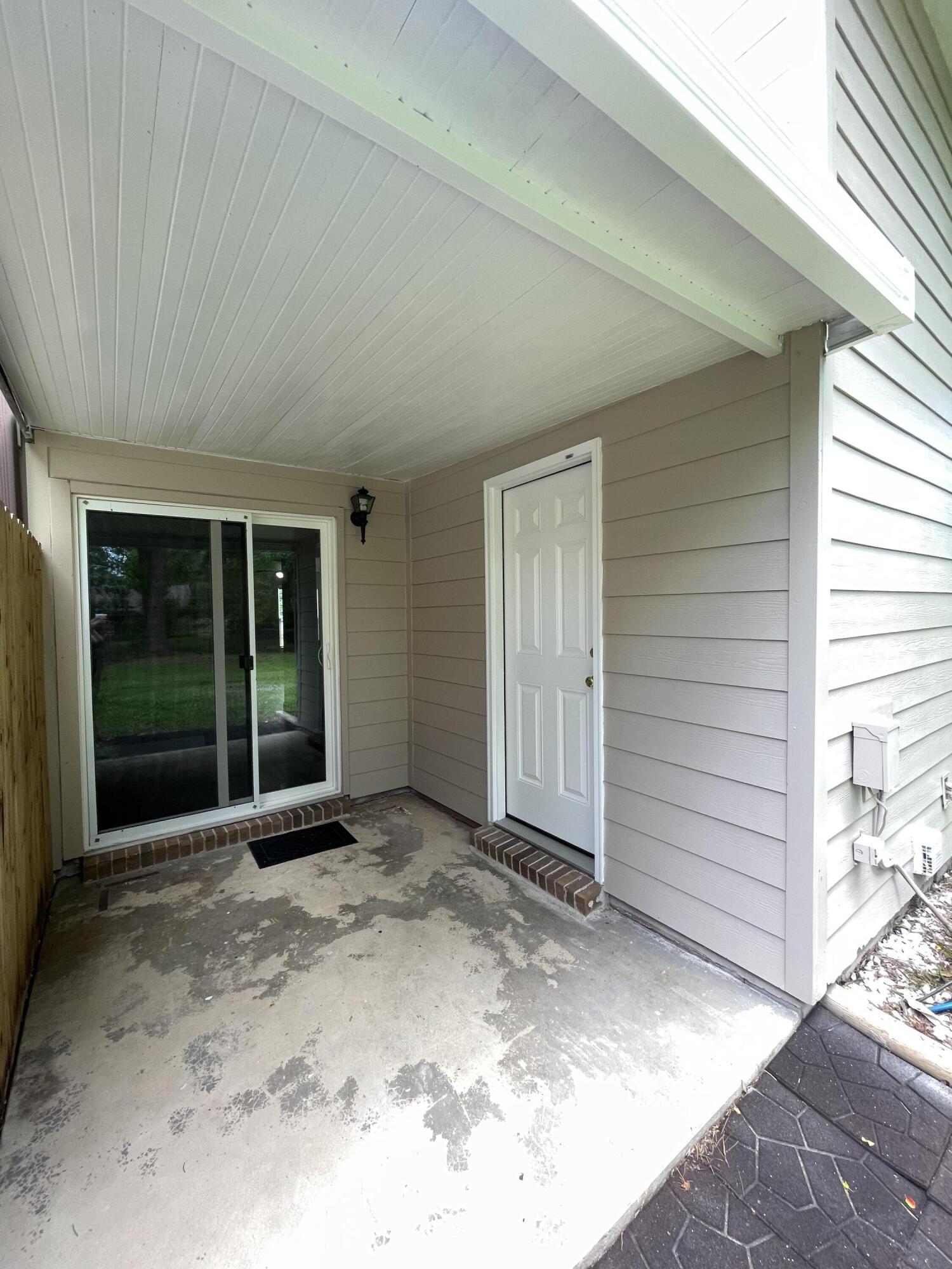 QUAIL MEADOWS - Residential Lease