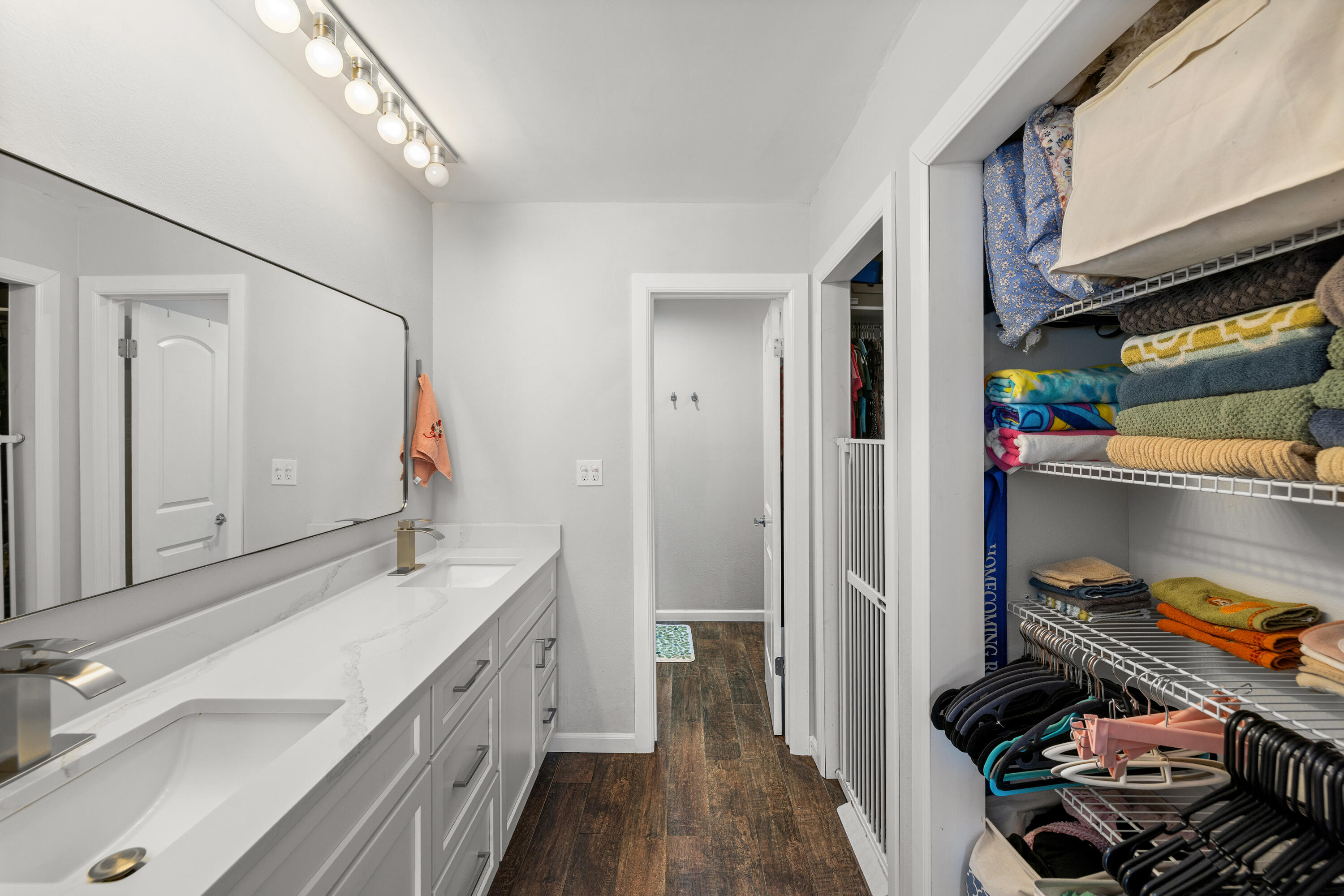 MARINA COVE VILLAGE PH 1 - Residential