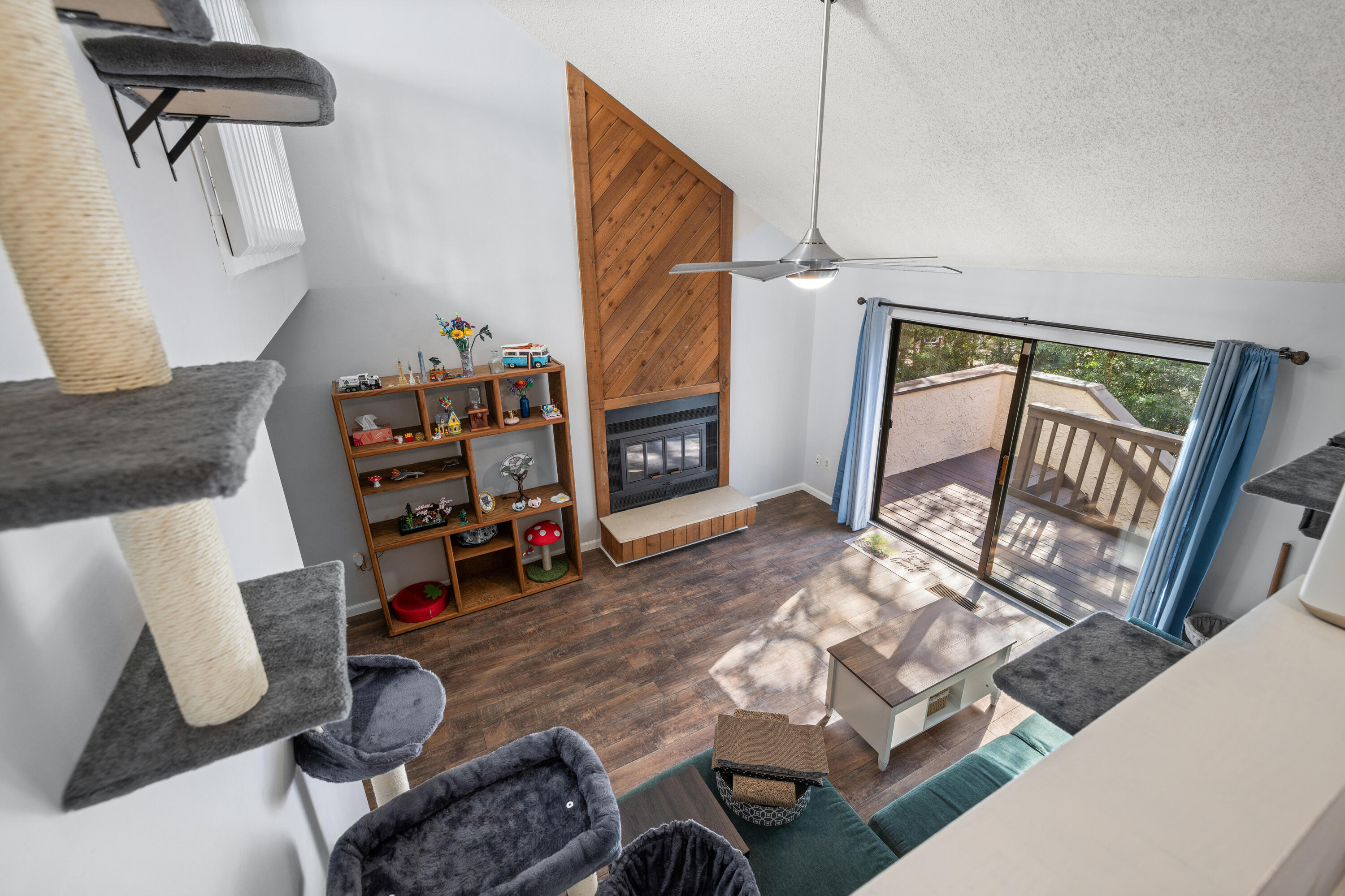 MARINA COVE VILLAGE PH 1 - Residential