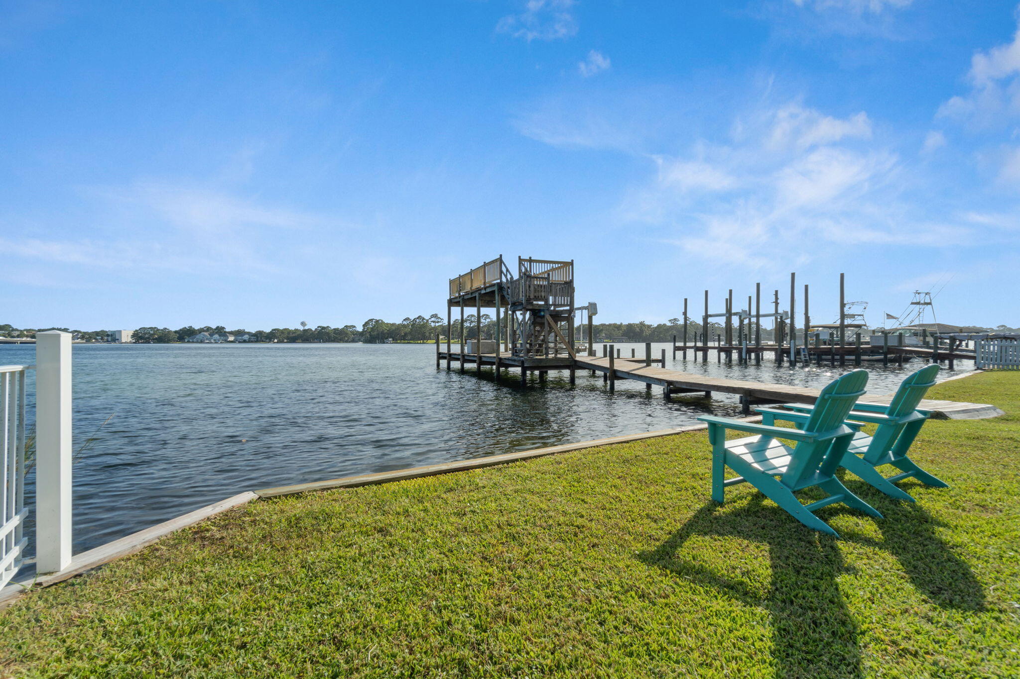 BELLA VISTA - Residential