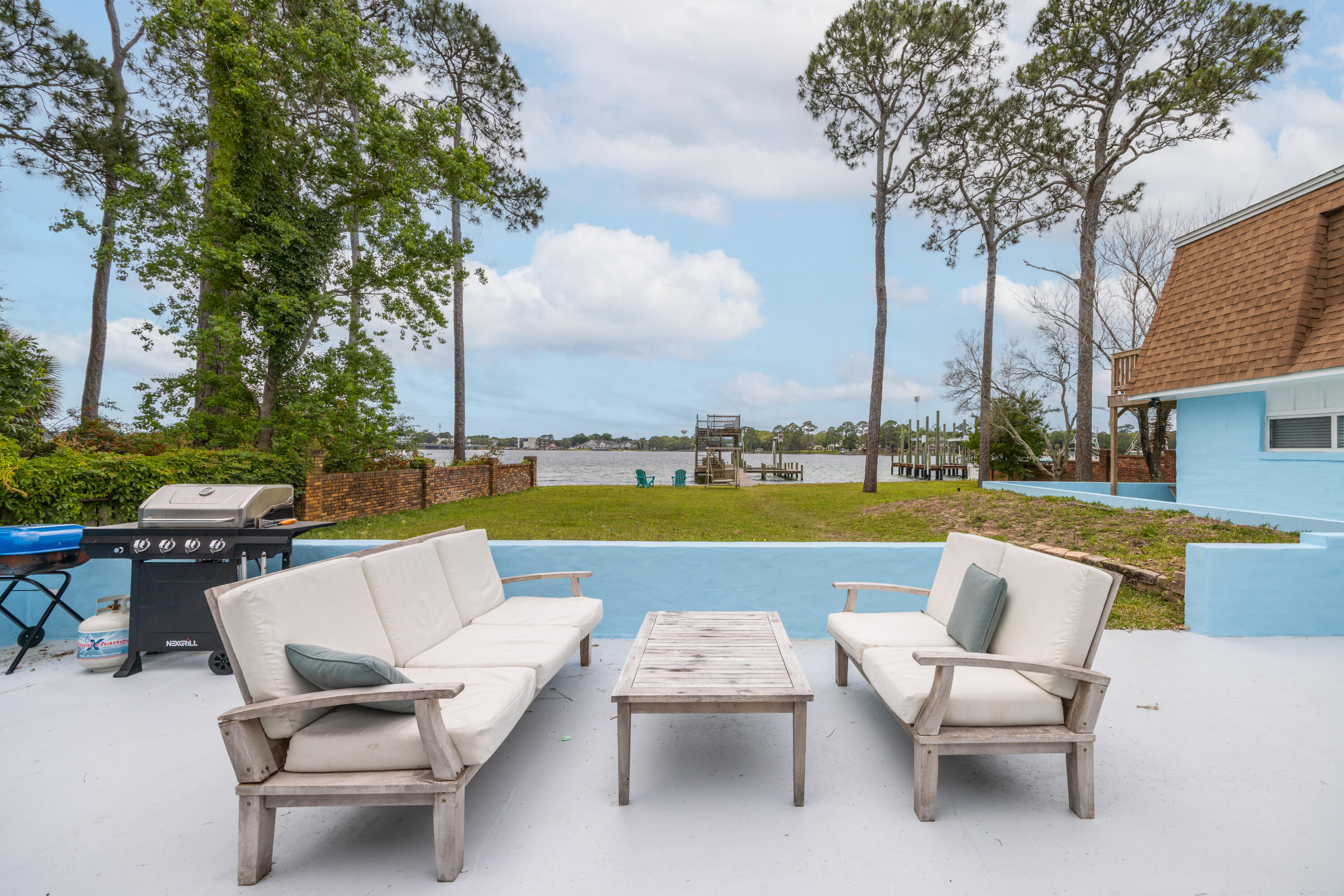 BELLA VISTA - Residential