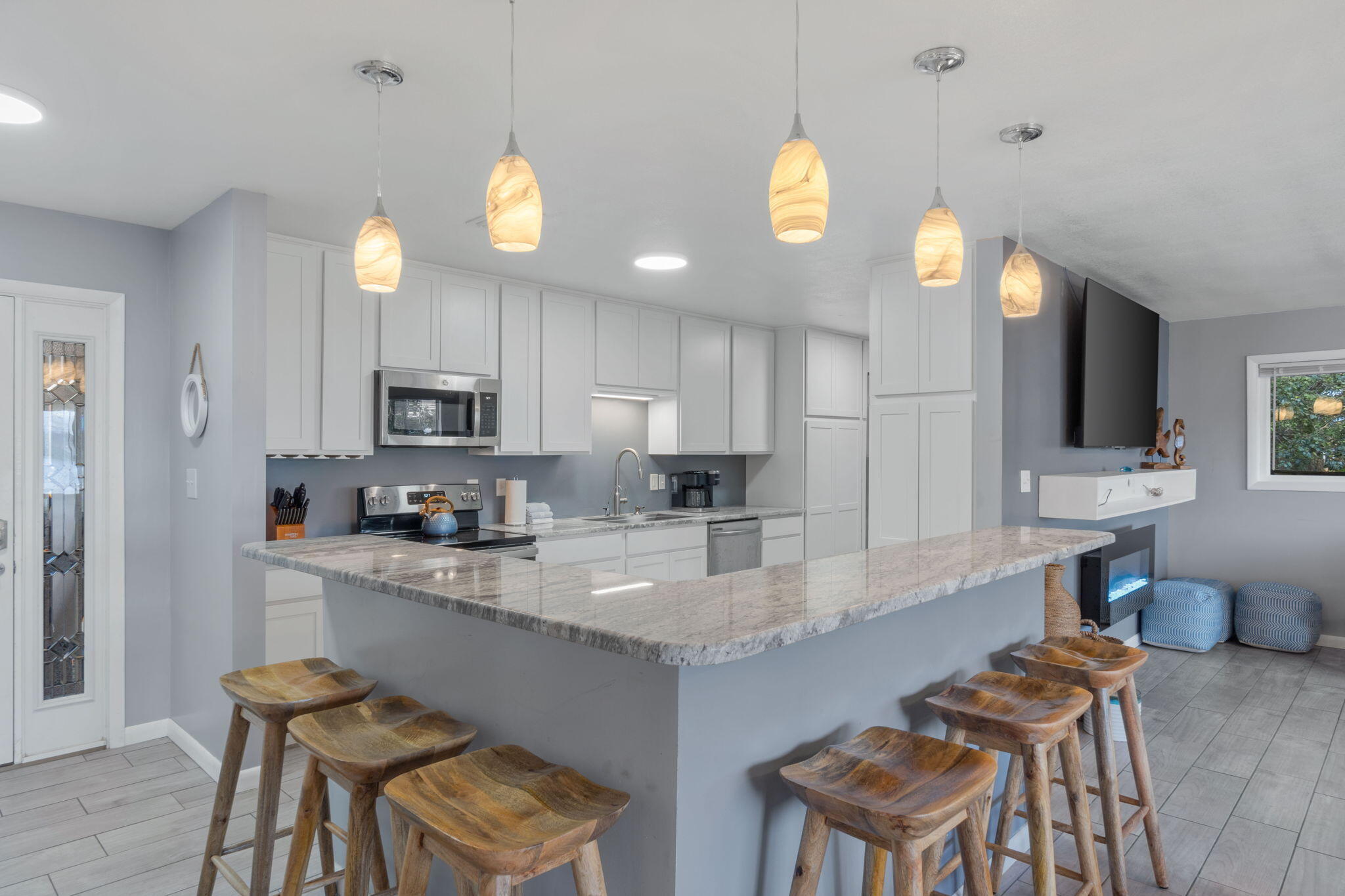 BELLA VISTA - Residential