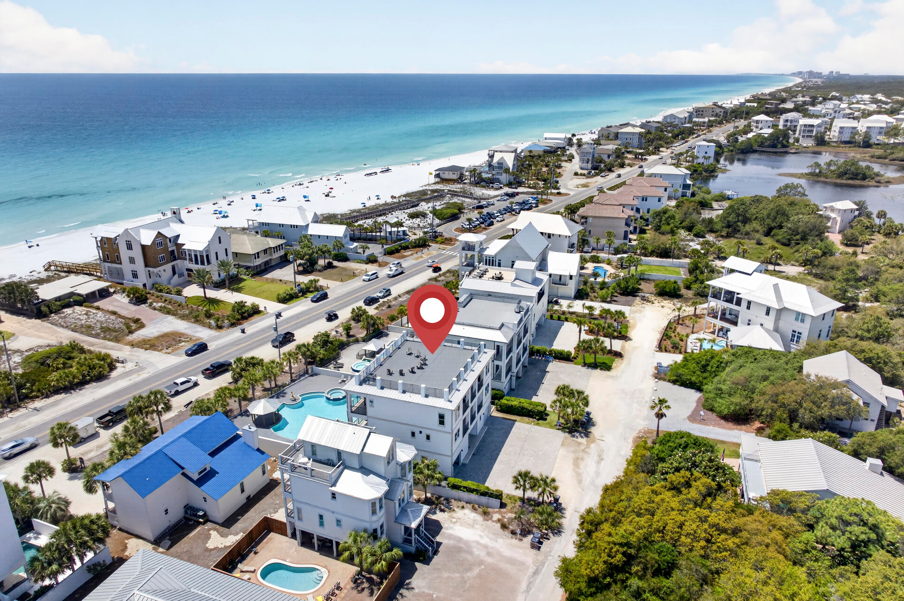 37 W Seahorse Circle
