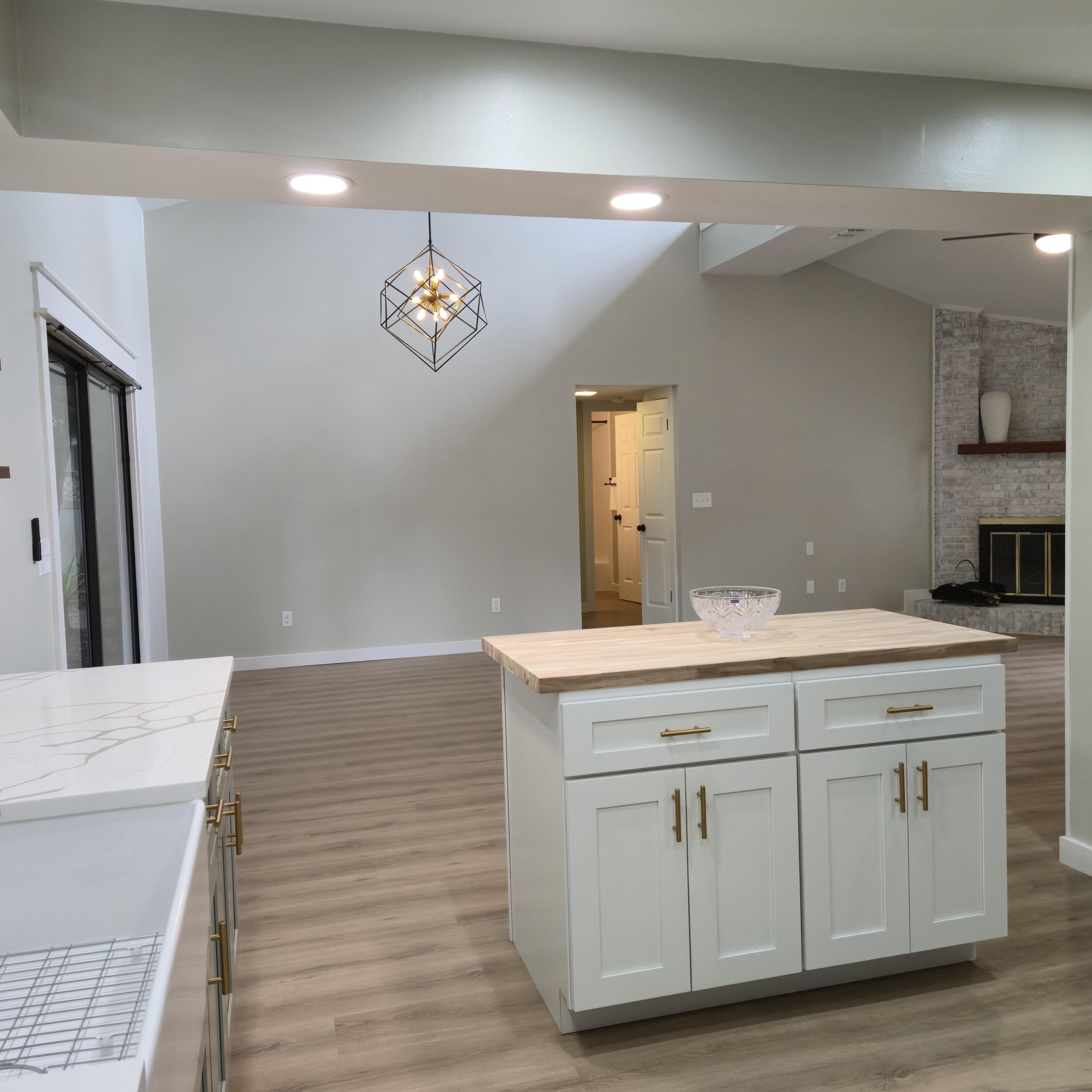 LANCASTER ESTATES - Residential