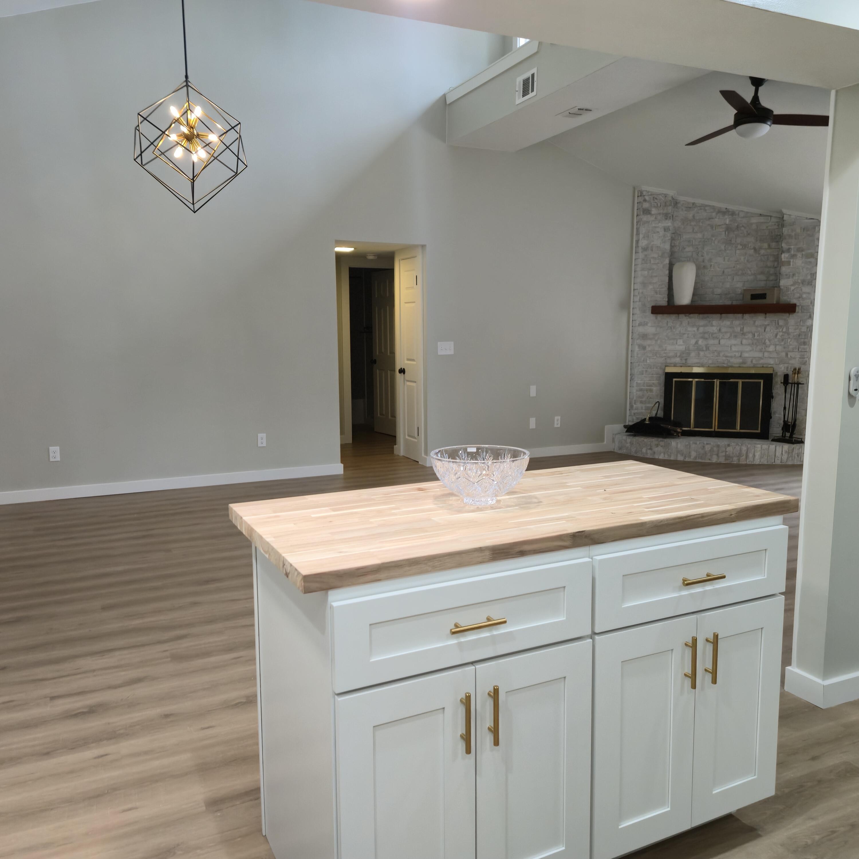 LANCASTER ESTATES - Residential