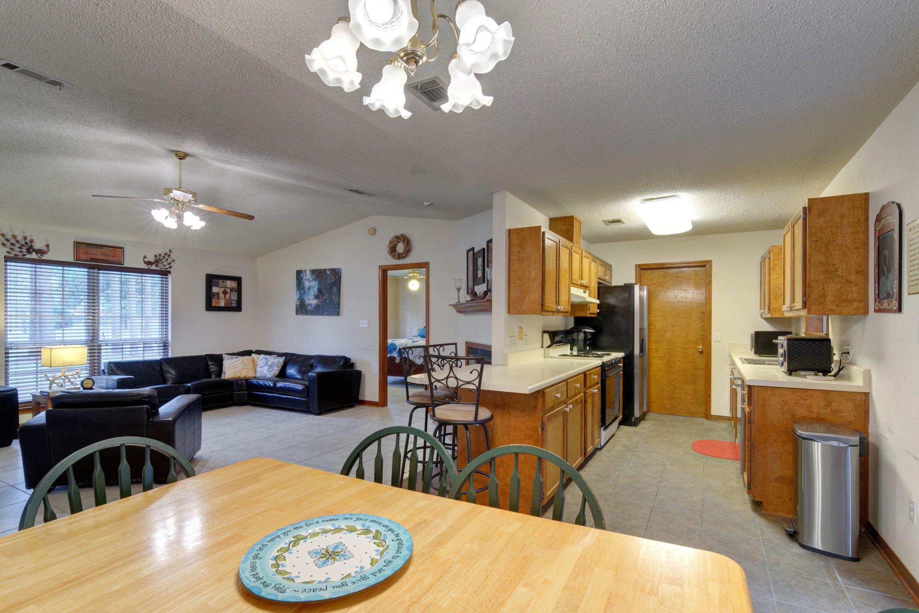 BAY WOODS - Residential