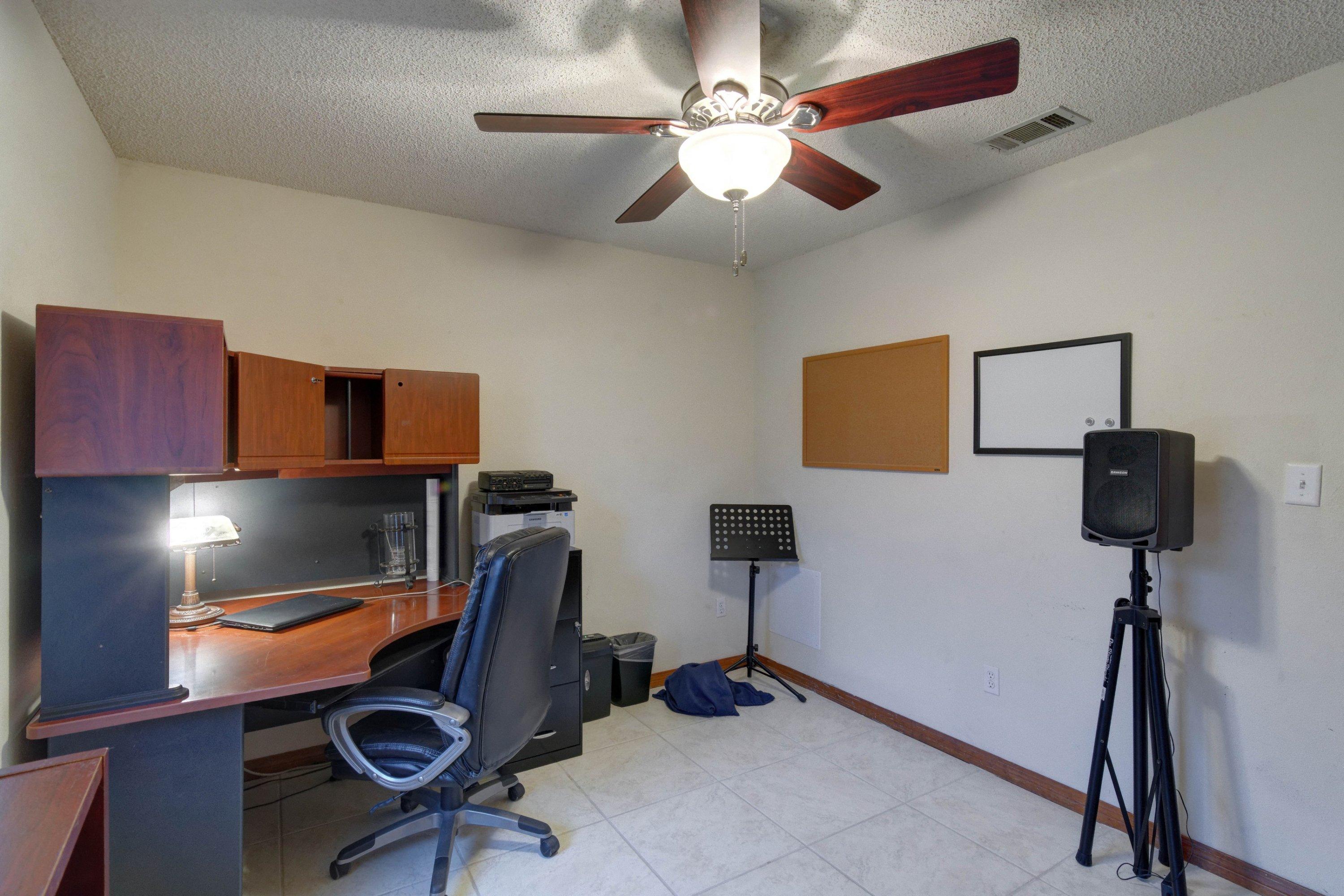 BAY WOODS - Residential