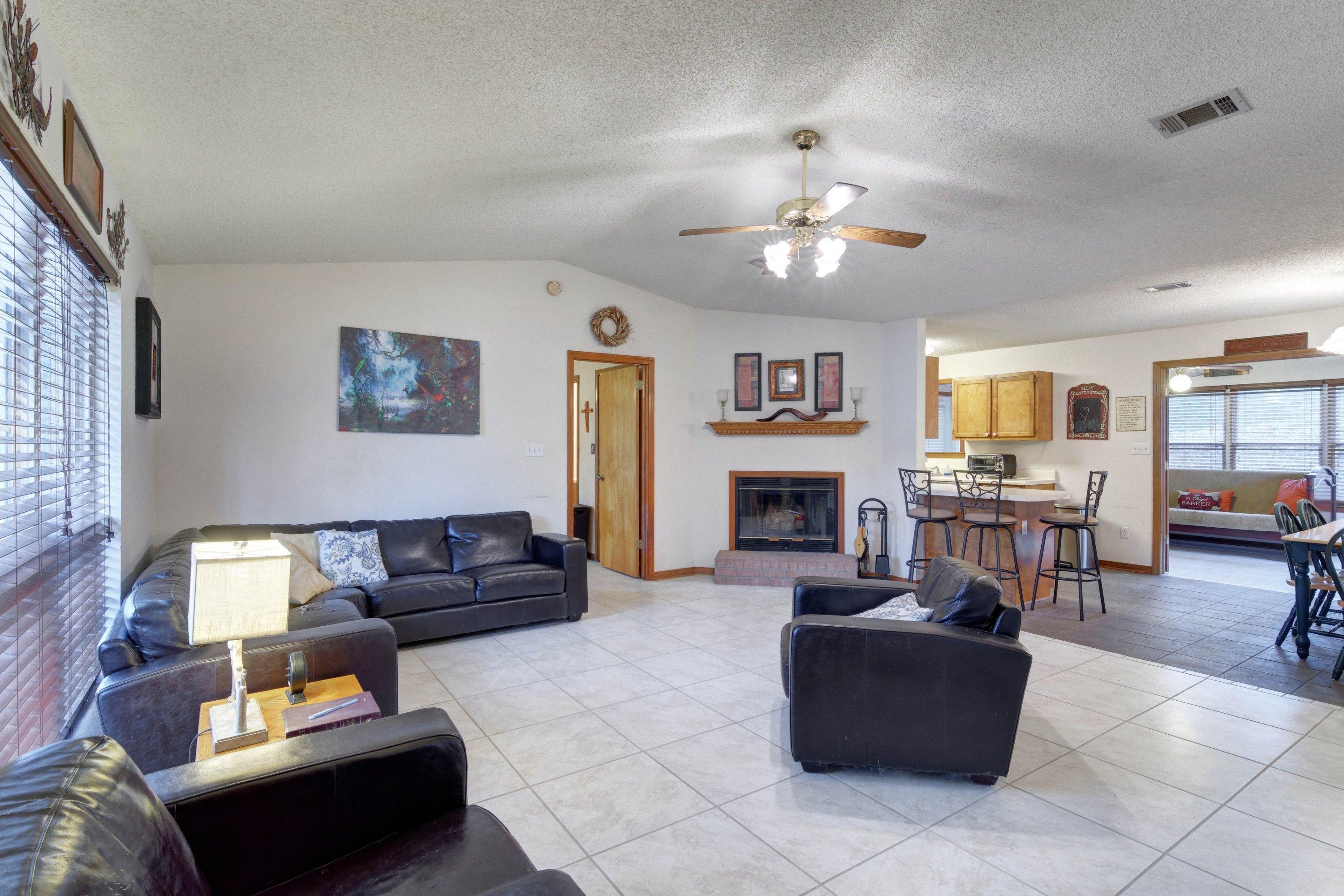 BAY WOODS - Residential