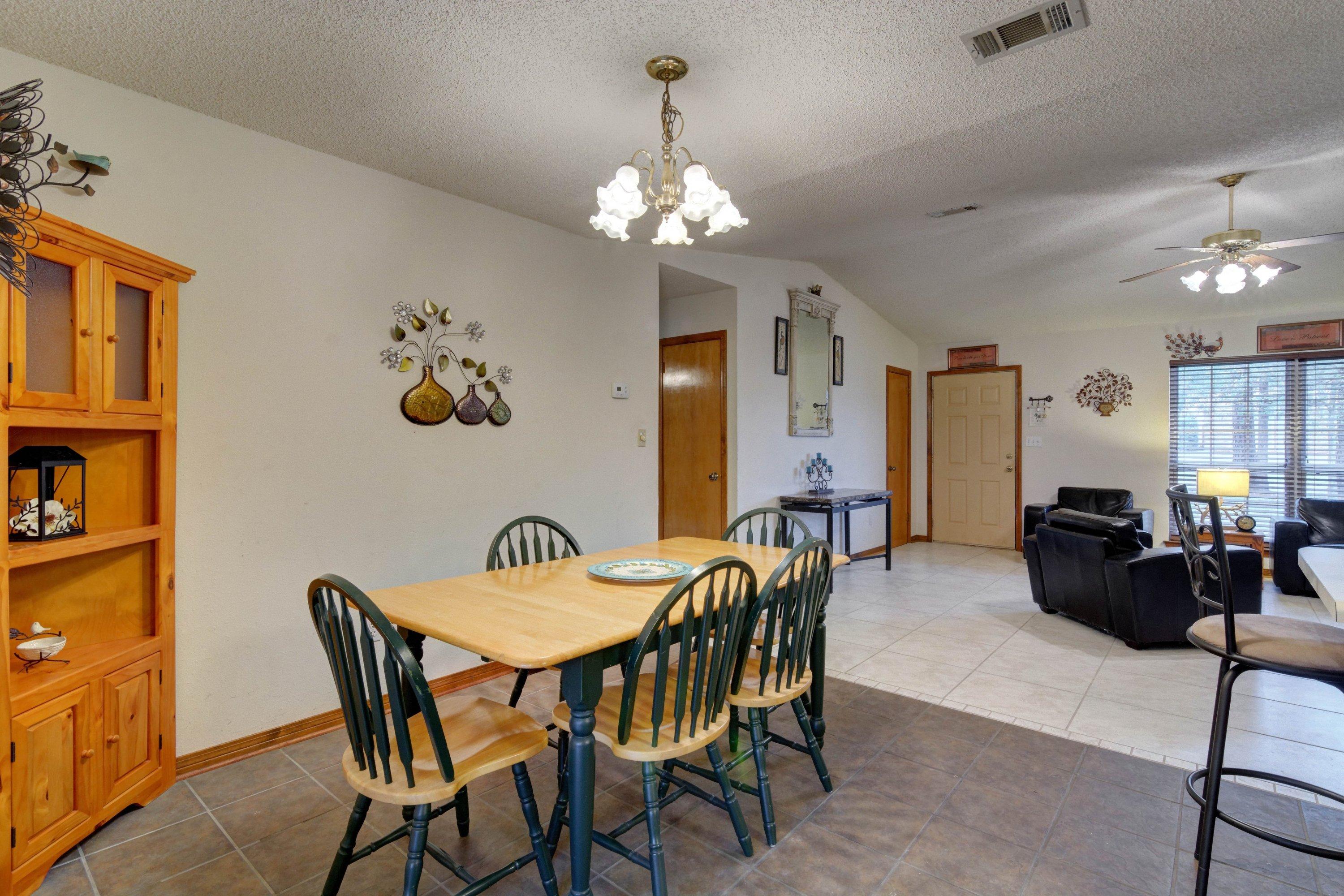 BAY WOODS - Residential