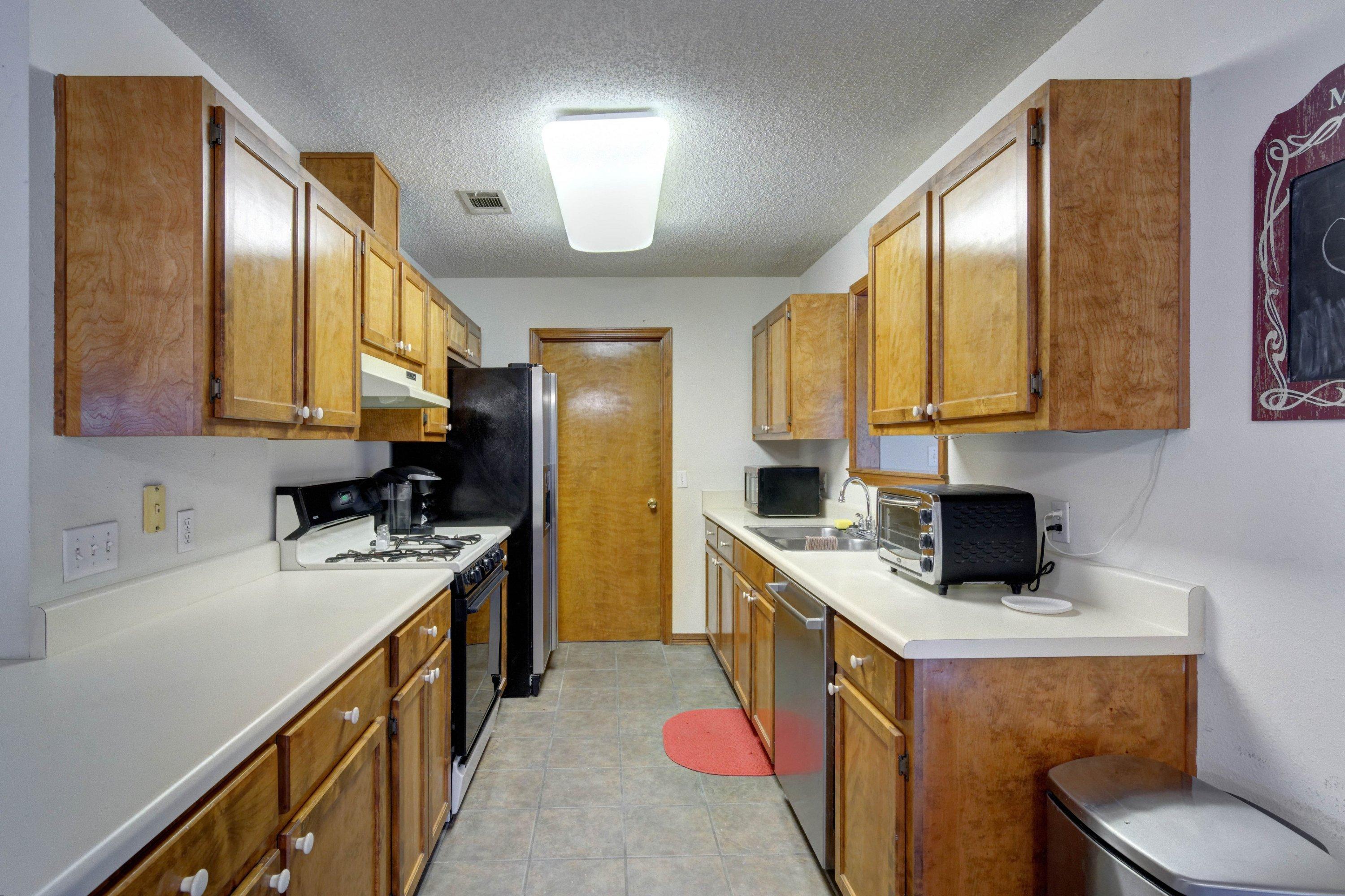 BAY WOODS - Residential