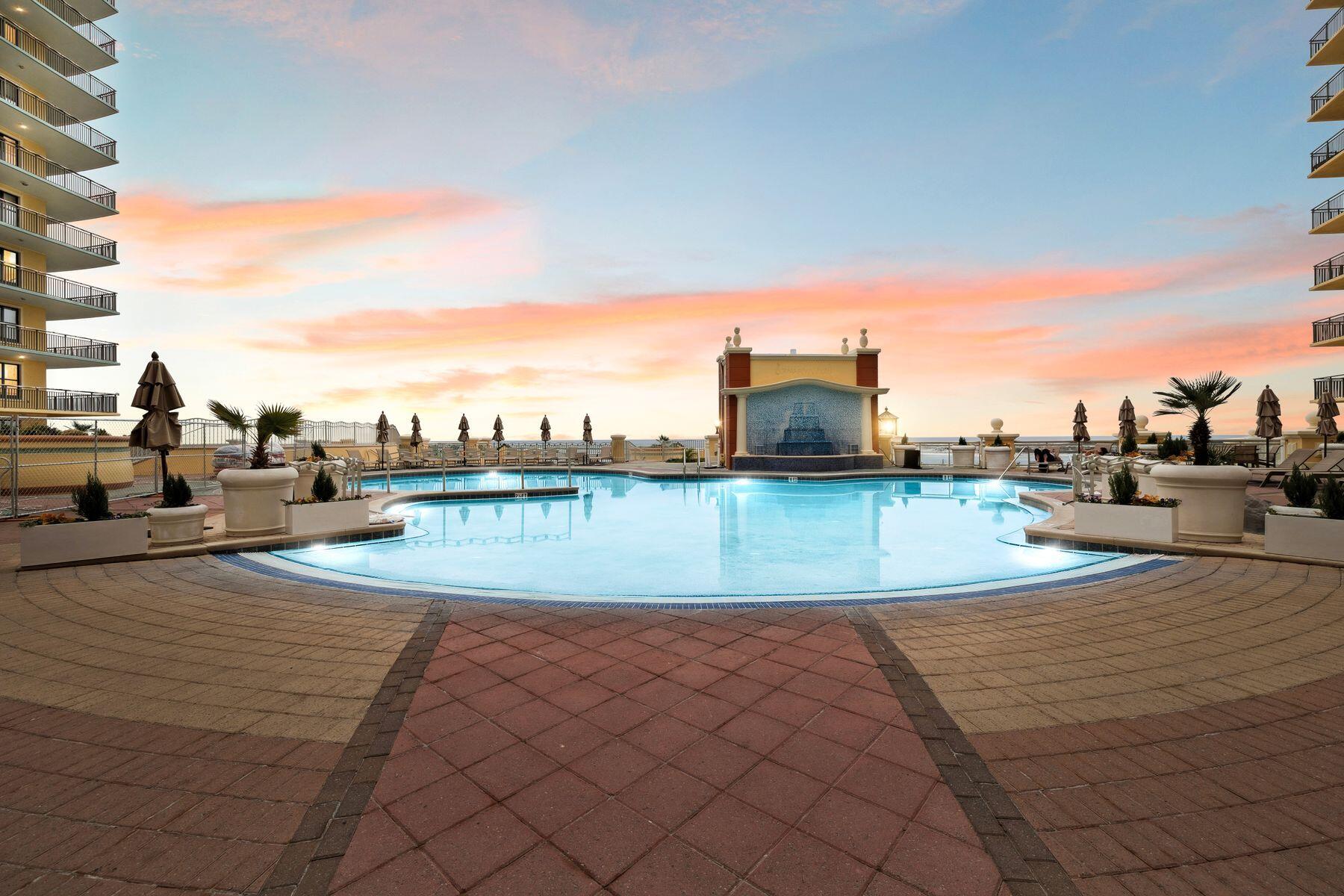 EMERALD GRANDE - Residential