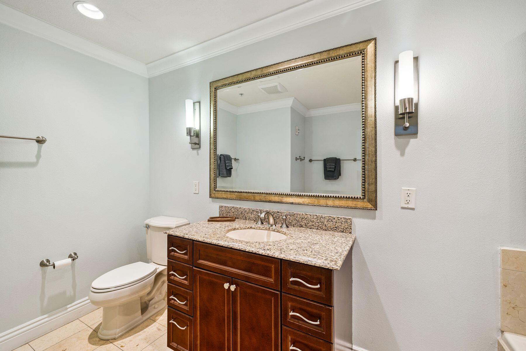 EMERALD GRANDE - Residential