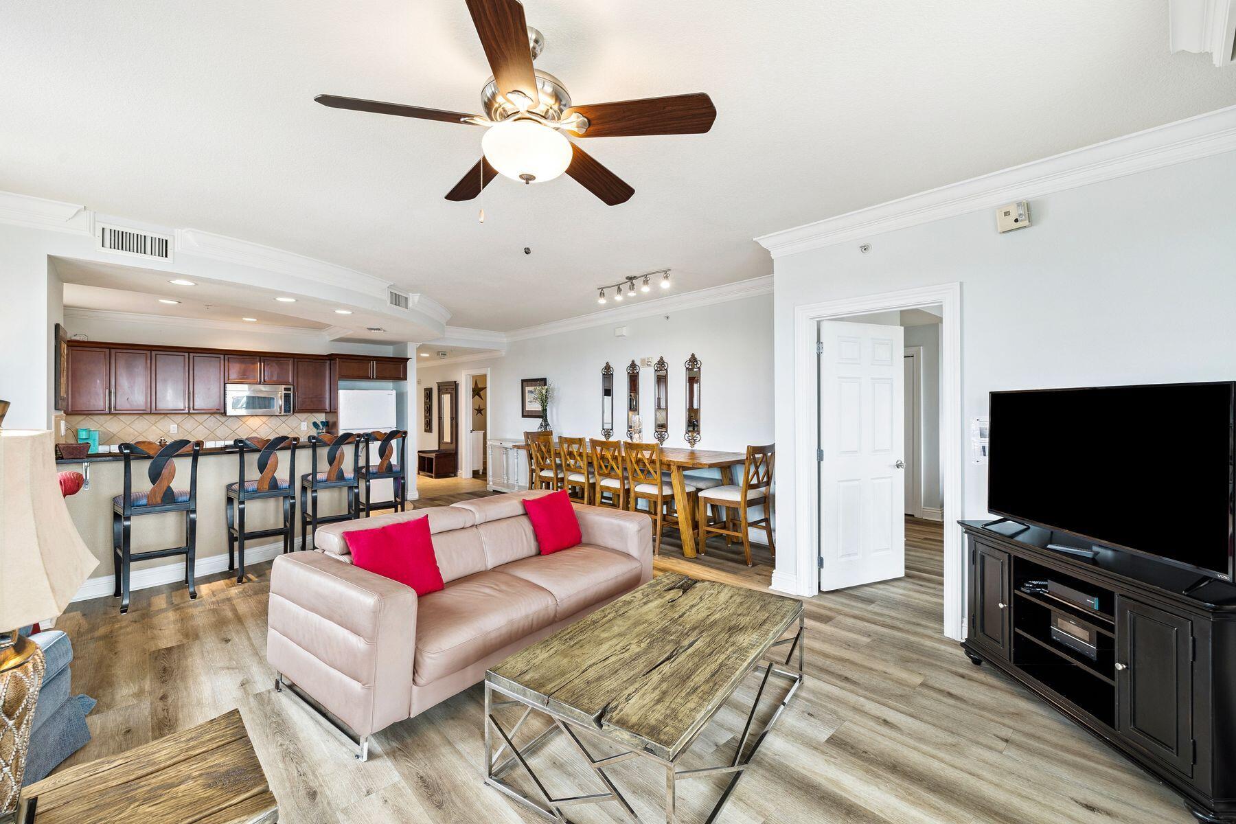 EMERALD GRANDE - Residential