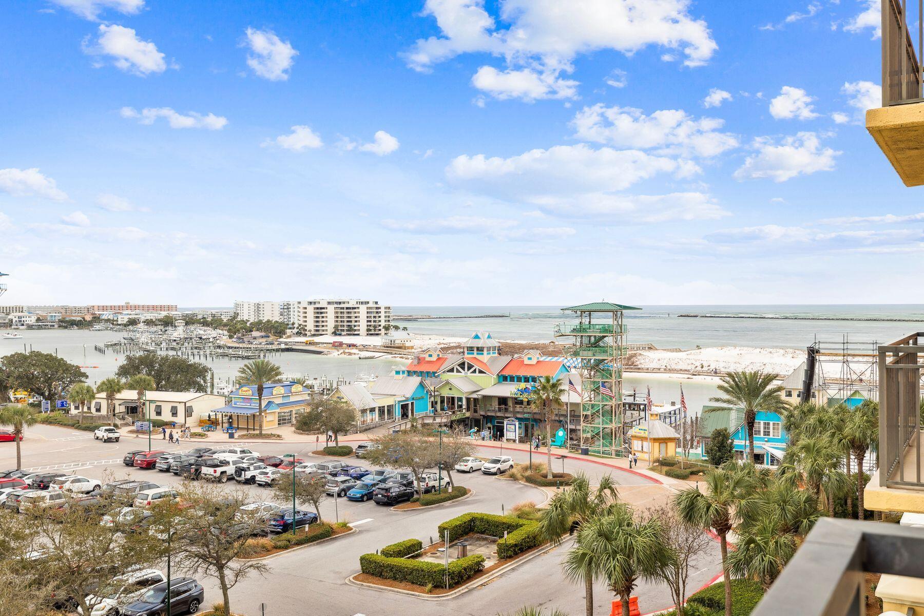 EMERALD GRANDE - Residential